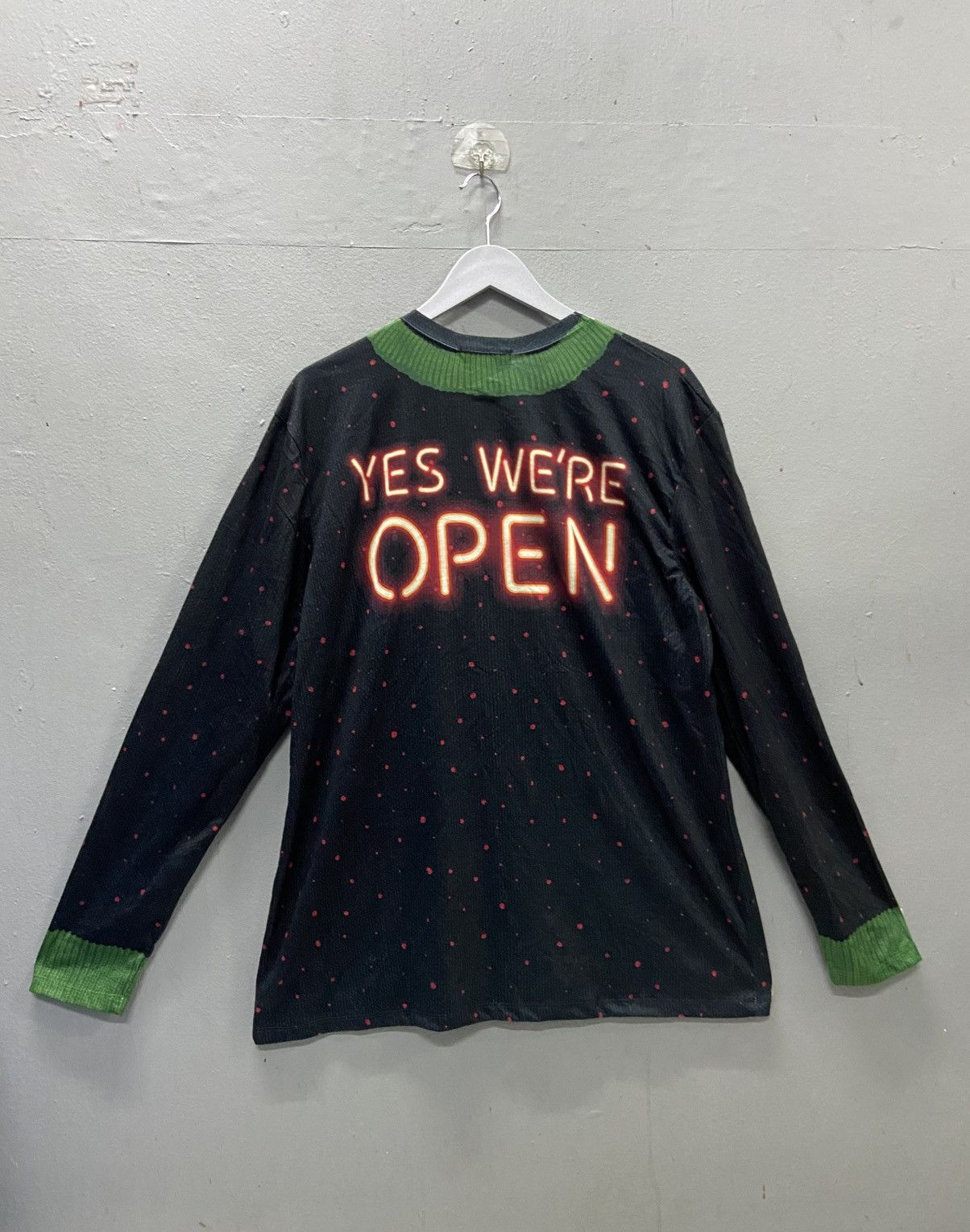 Other FAUX REAL THE NORTH POLE SEXY GIRL LONG SLEEVE Size US L / EU 52-54 / 3 - 6 Thumbnail