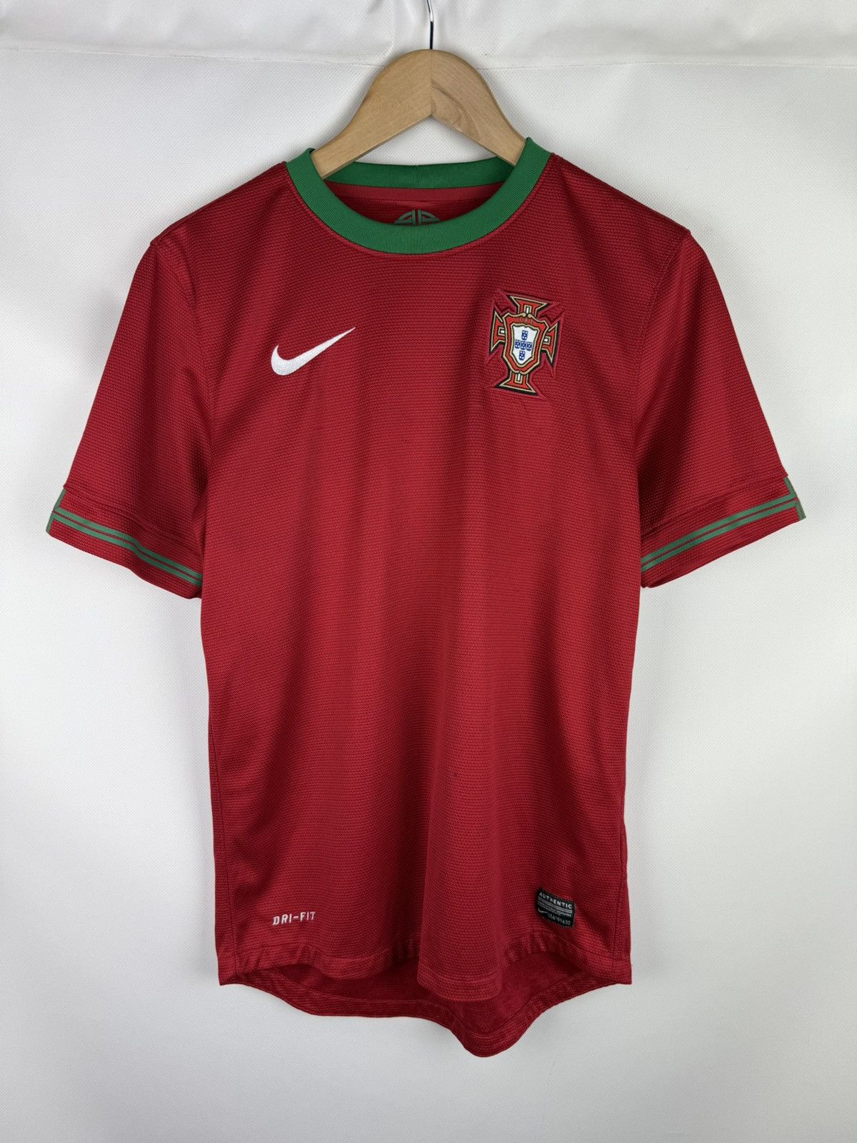 Nike Nike FC Portugal 2012 Home Football Kit Soccer Jersey Shirt Size US S / EU 44-46 / 1 - 1 Thumbnail