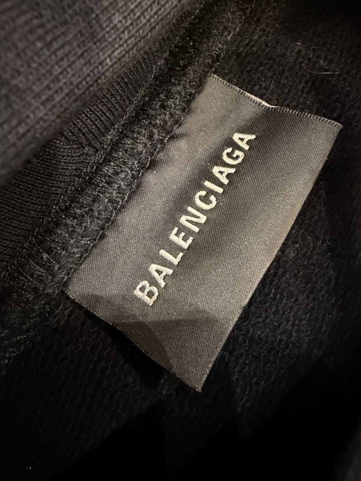 Balenciaga Balenciaga Los Angeles Hoodie - Black Size US L / EU 52-54 / 3 - 3 Thumbnail