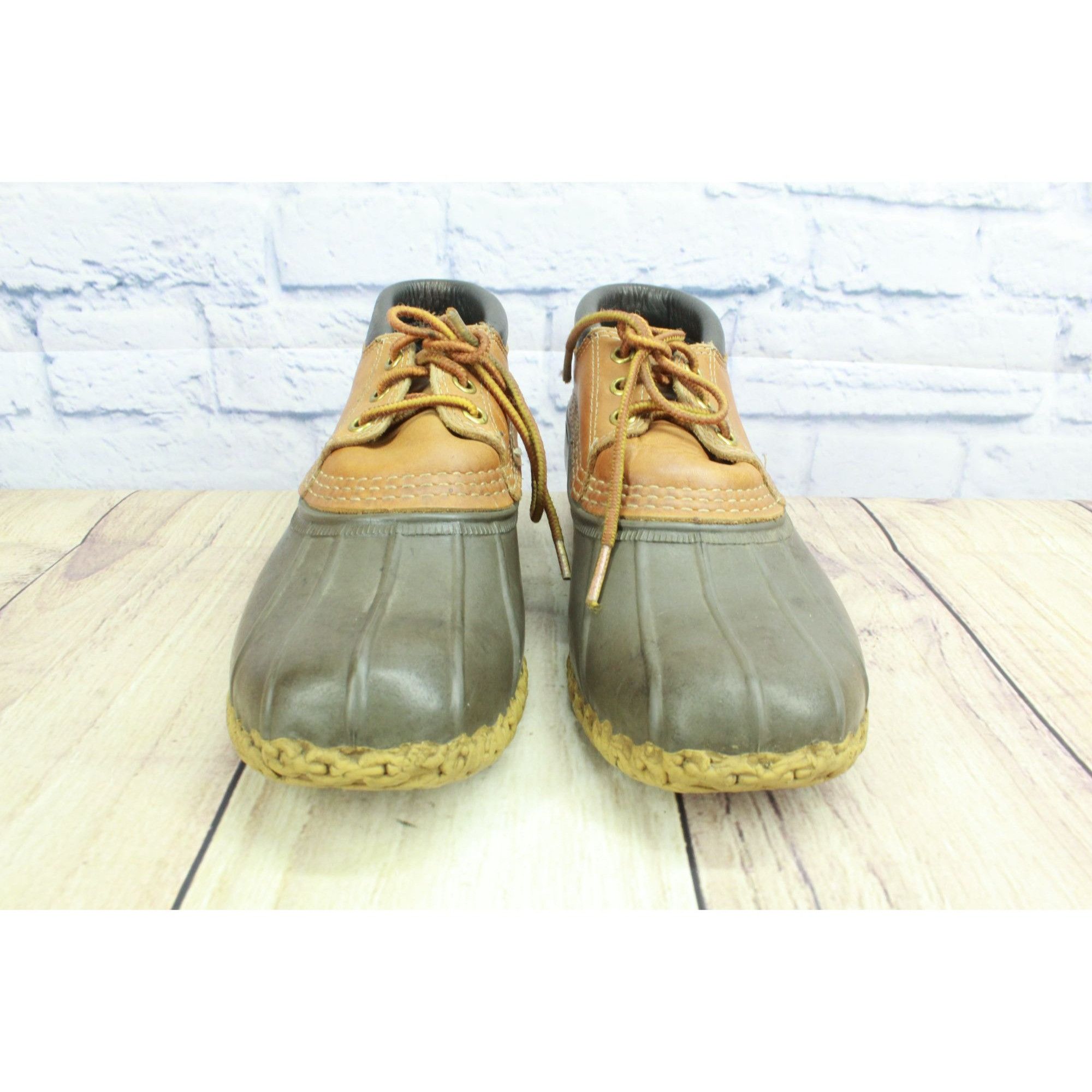Leather LL Bean Women's Leather Unlined Gumshoes Ankle Duck Boots Size US 7 / IT 37 - 4 Thumbnail