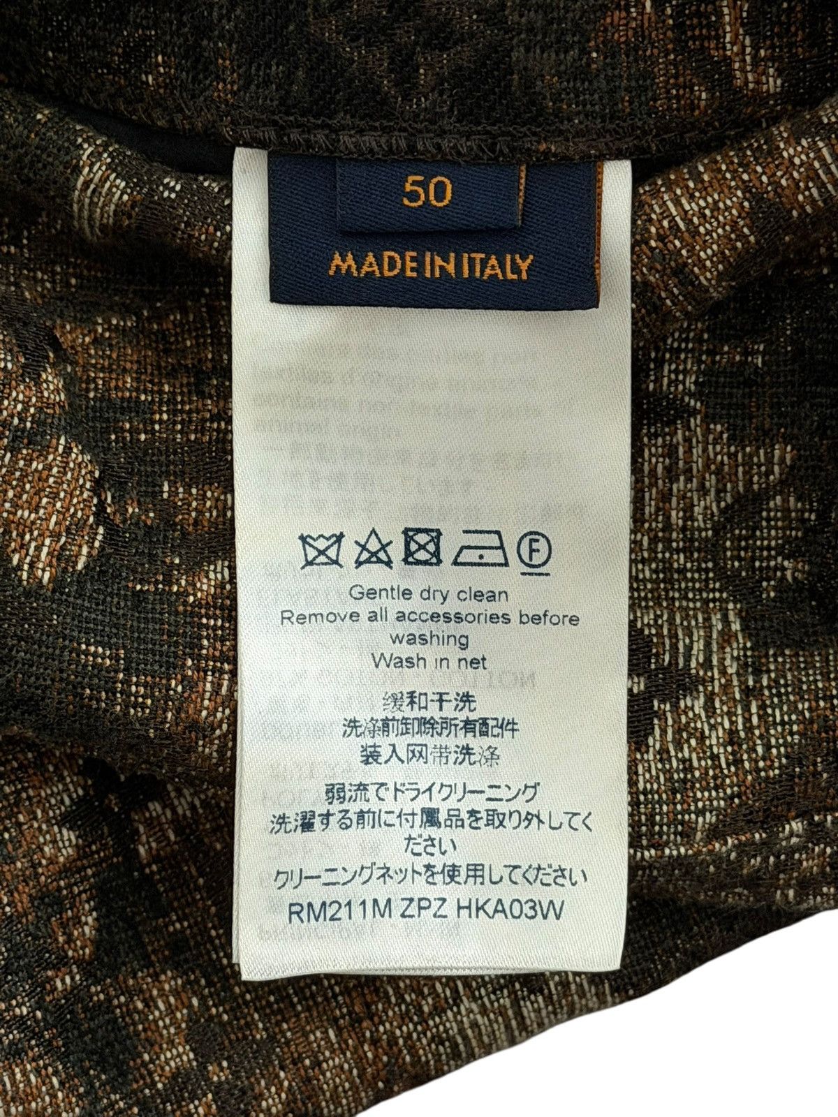 Louis Vuitton Louis Vuitton Tapestry Monogram Floral Shearling Jacket Size US L / EU 52-54 / 3 - 9 Thumbnail