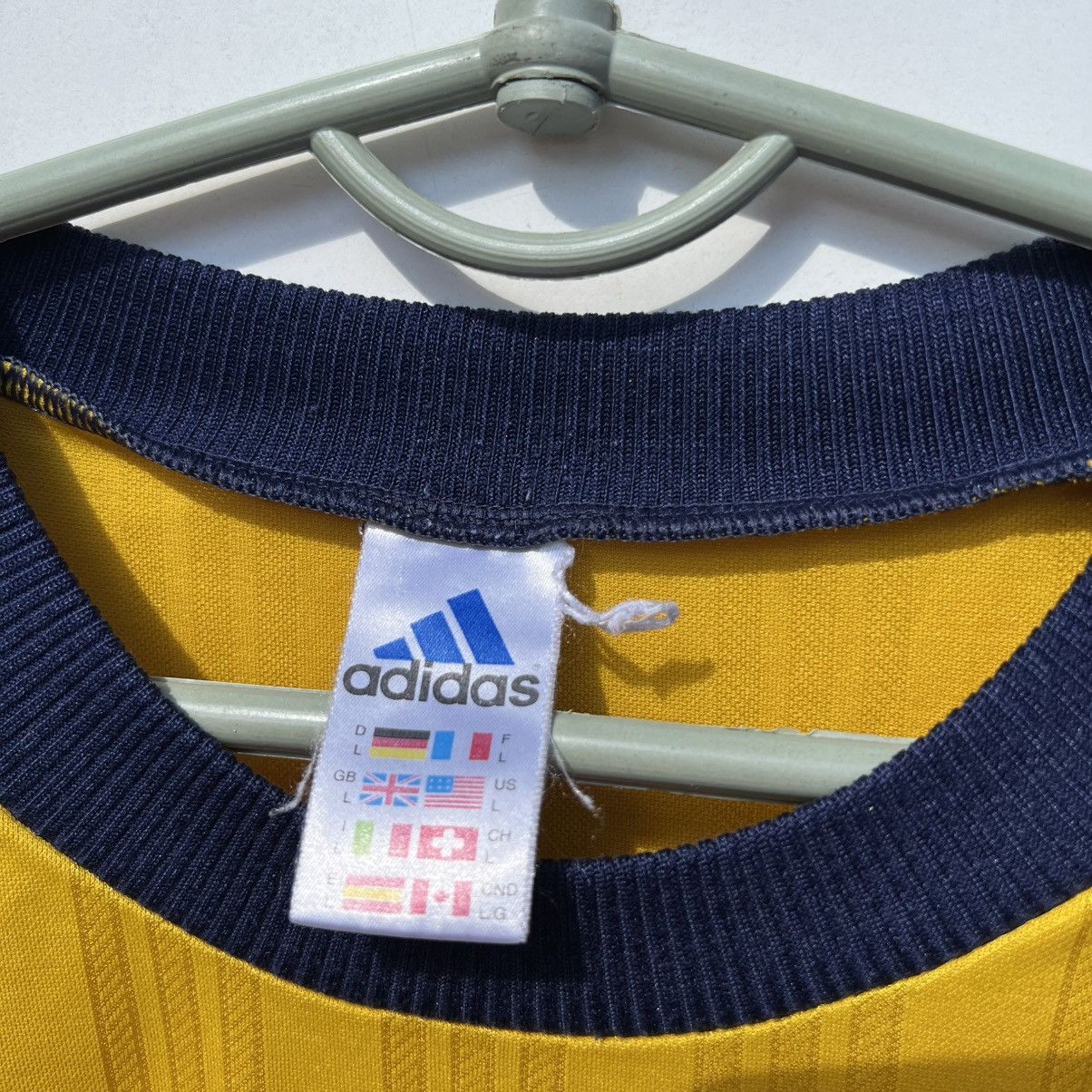 Adidas Vintage retro adidas t-shirt Size US L / EU 52-54 / 3 - 2 Thumbnail
