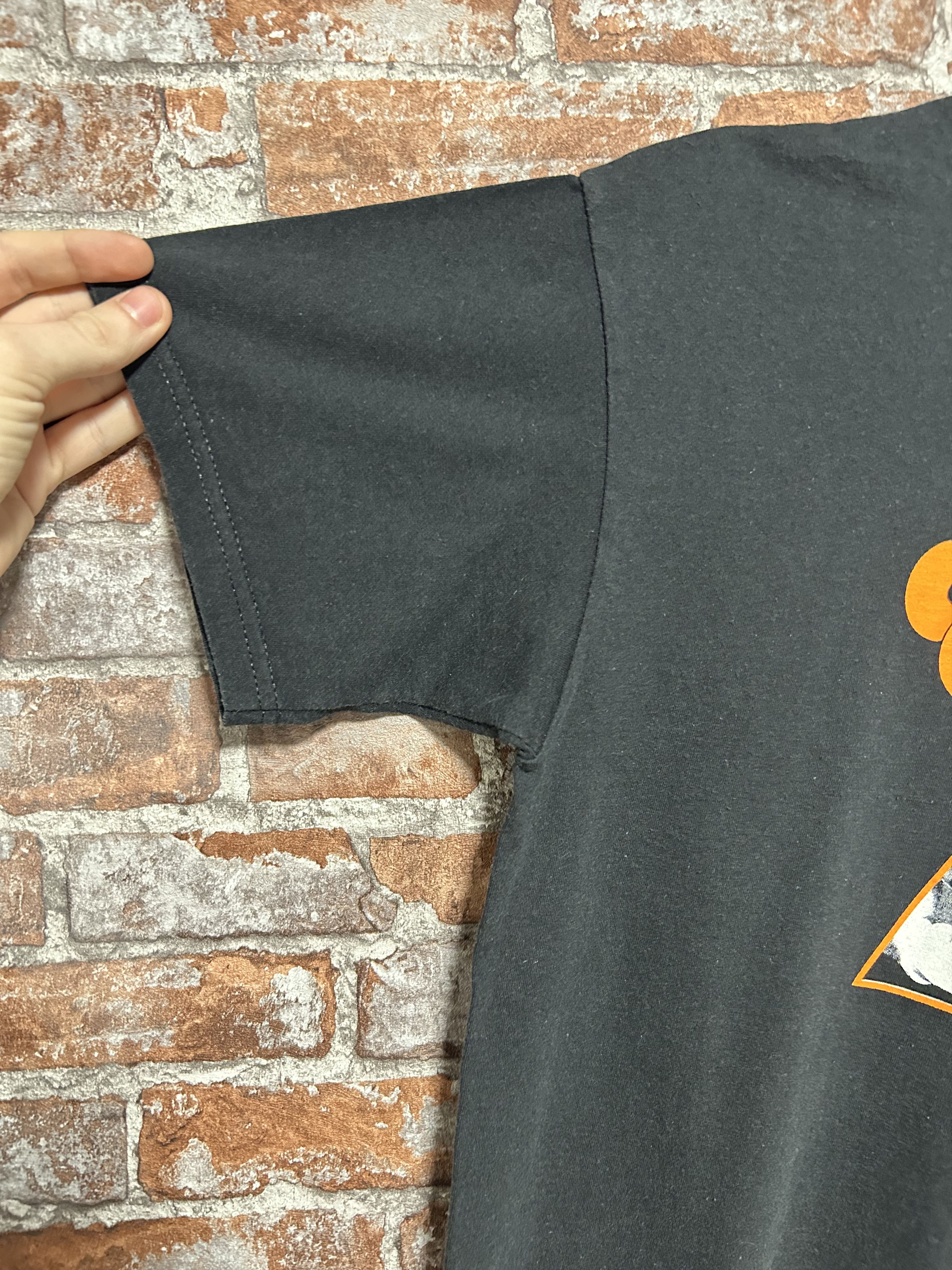 Vintage Vintage 2000s Clockwork Orange Movie T-shirt Size US S / EU 44-46 / 1 - 4 Thumbnail