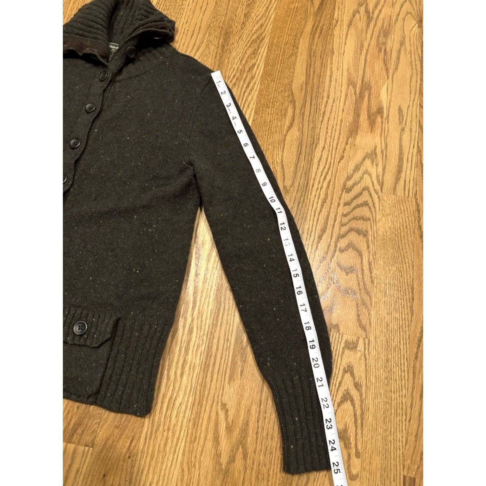 Eddie Bauer VINTAGE Eddie Bauer Knit Cardigan Sweater Women’s M Green Cashmere Blend Wool Blend Nylon Long Sleeve Pockets Button Classic Outdoor Mens? Size M / US 6-8 / IT 42-44 - 5 Thumbnail