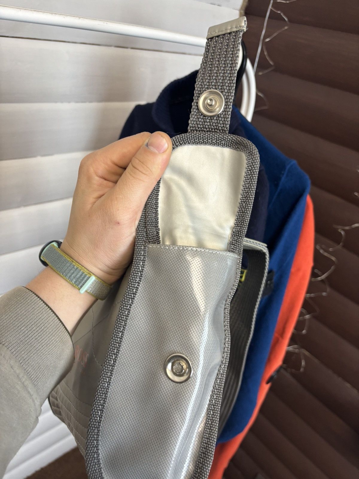 Hugo Boss × Vintage Vintage Hugo boss orange shoulder bag 90s y2k Size ONE SIZE - 4 Thumbnail