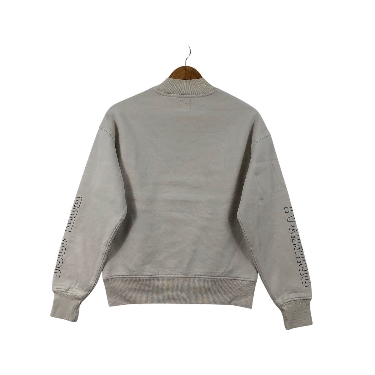 Gap Vintage GAP Sweatshirt Big Logo Crewneck Size Xxs Size XXS / US 00 / IT 34 - 3 Thumbnail