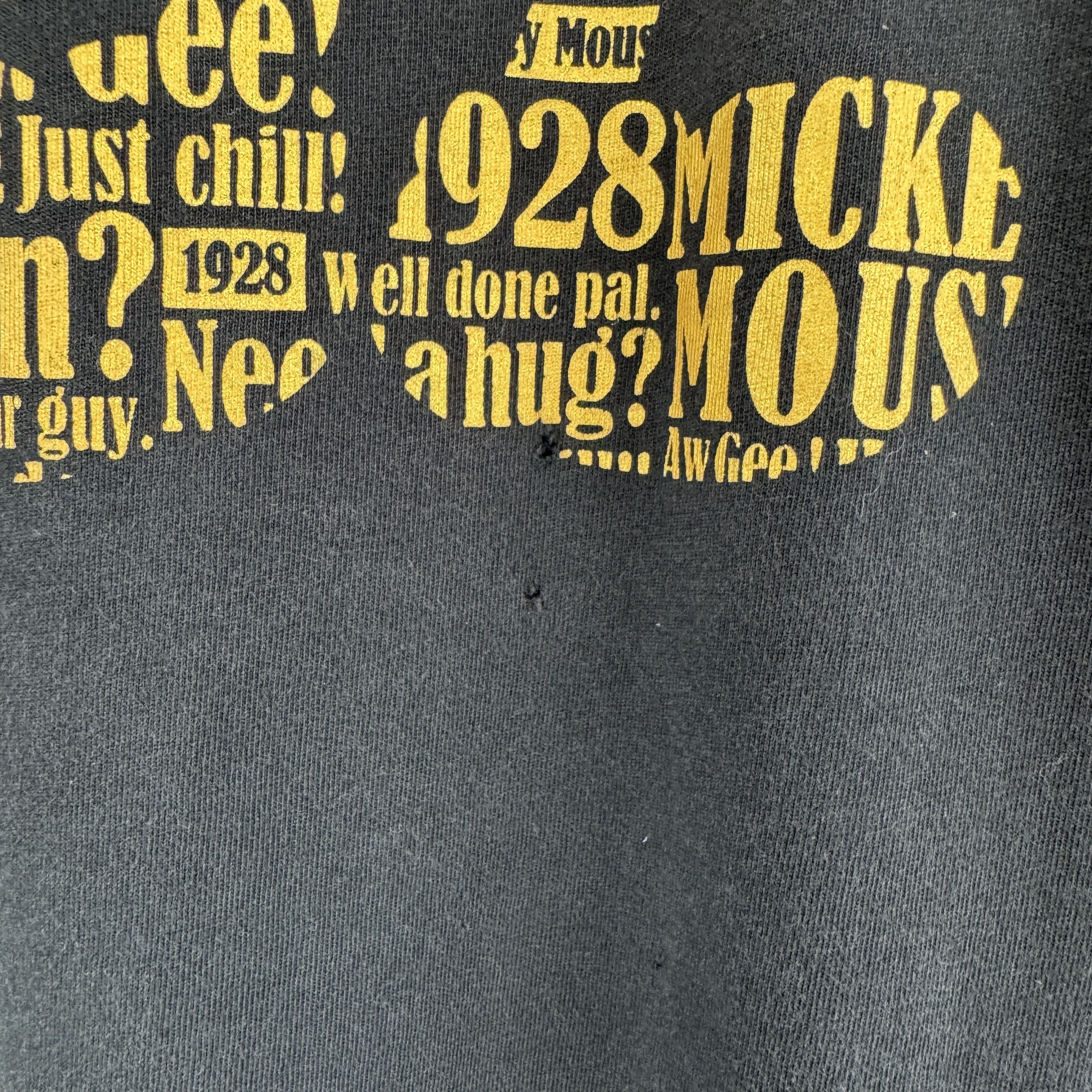 Uniqlo Uniqlo Black Disney Mickey Mouse Sunfaded Tshirt Size US M / EU 48-50 / 2 - 6 Thumbnail