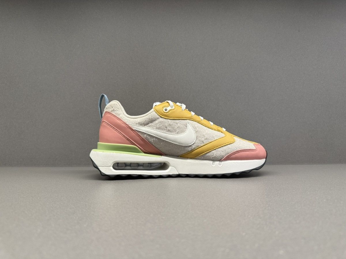 Nike Nike Air Max Dawn SE Sun Club Women’s Size US 6.5 / IT 36.5 - 6 Thumbnail