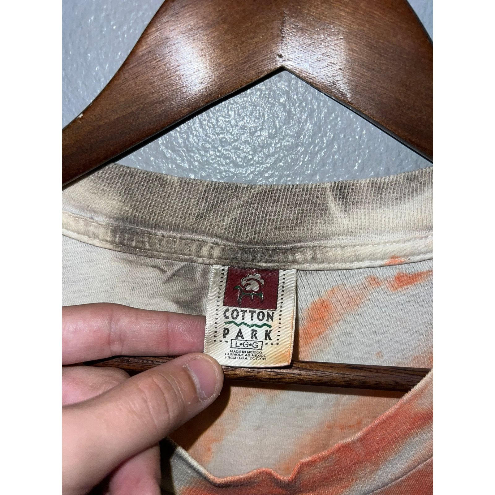 Vintage Vintage Cleveland Browns Shirt Tim Couch Tie Dye NFL Tee 90s Size US L / EU 52-54 / 3 - 8 Thumbnail