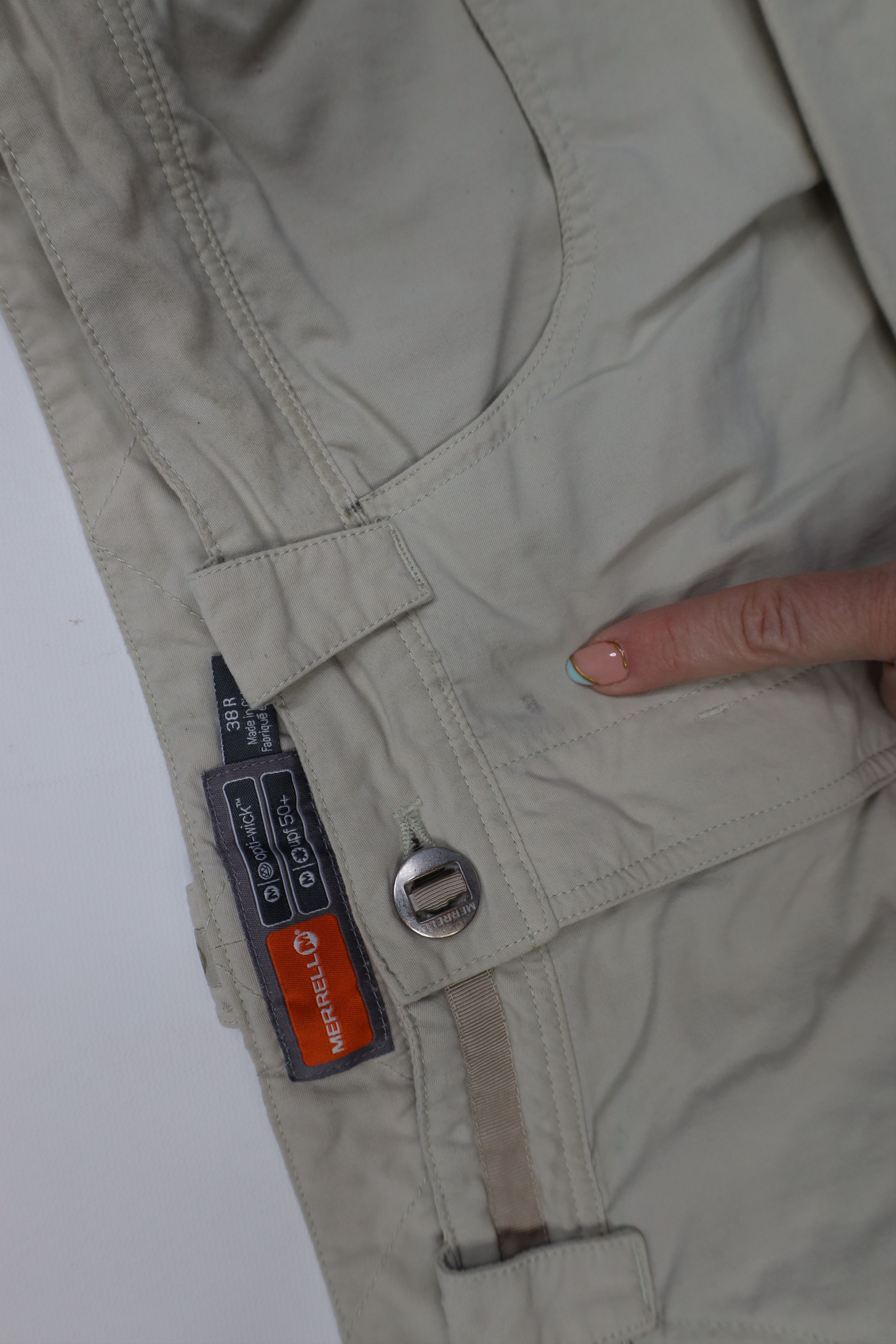 Merrell Vintage Y2K Merrell Hiking Trekking Cargo Shorts Stone Size US 38 / EU 54 - 16 Thumbnail