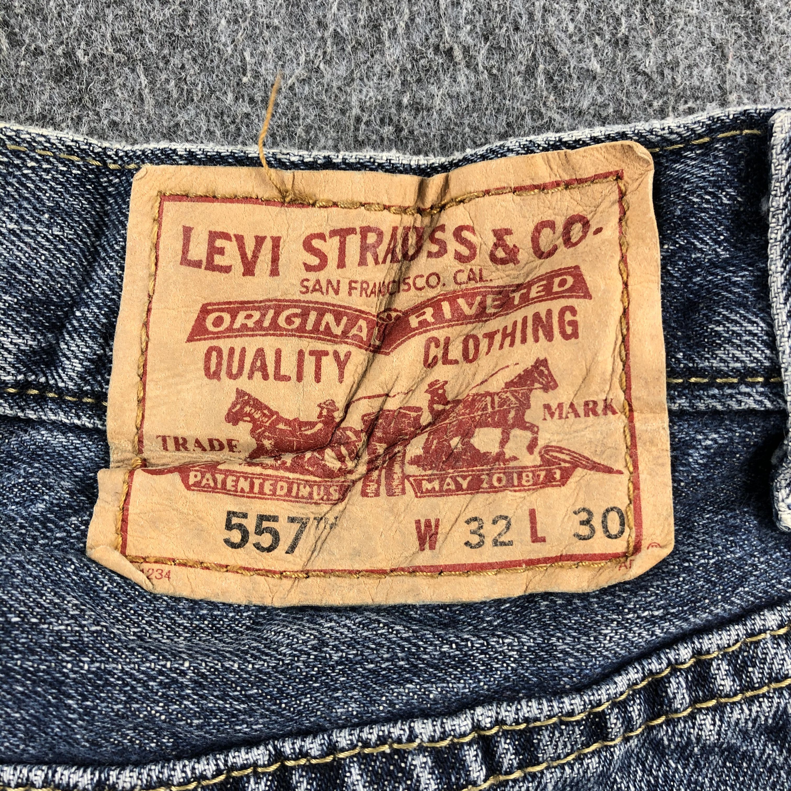 Levi's Vintage Blue Wash Levis 557 Flare Jeans-J2628 Size US 31 - 5 Thumbnail
