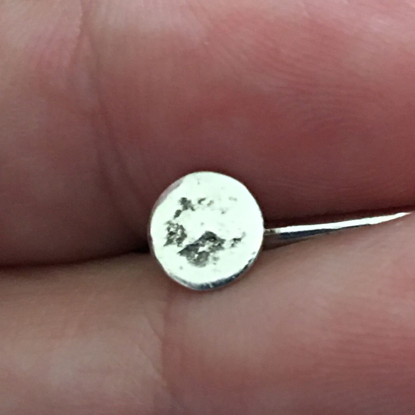 Vintage Vintage 50s black cabochon silver screw backs Size ONE SIZE - 5 Thumbnail