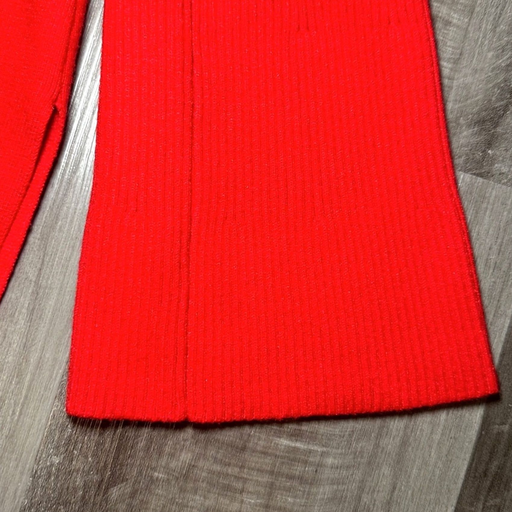 Anthropologie Anthropologie Shirt Womens Medium Red Vibrant Elise Ribbed Off Shoulder Sweater Tunic Size M / US 6-8 / IT 42-44 - 3 Thumbnail