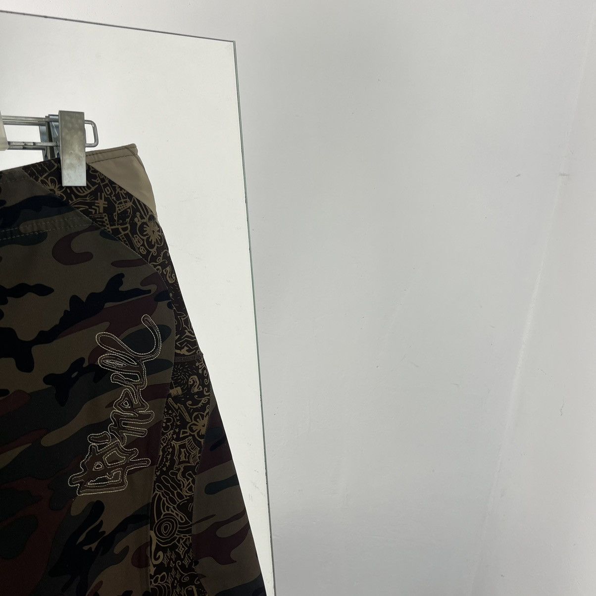O'Neill Vintage Y2K O’Neill Big Logo Camo Surf Style Shorts Size US 34 / EU 50 - 3 Thumbnail