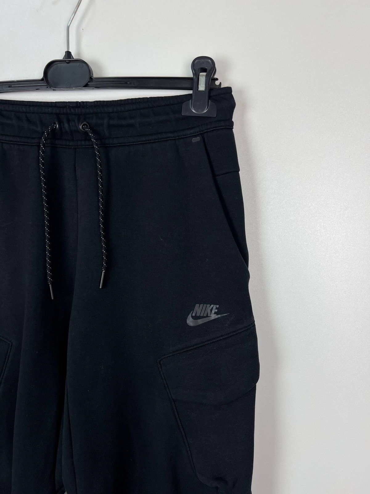 Nike Nike Tech Fleece cargo sweatpants size 30/S Size US 30 / EU 46 - 7 Thumbnail