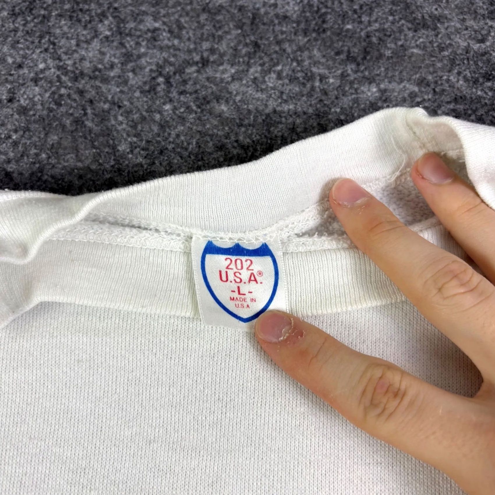 Vintage VINTAGE 1987 New Jersey NJ Sweatshirt White Puff Print 202 USA Mens Large Size US L / EU 52-54 / 3 - 5 Thumbnail