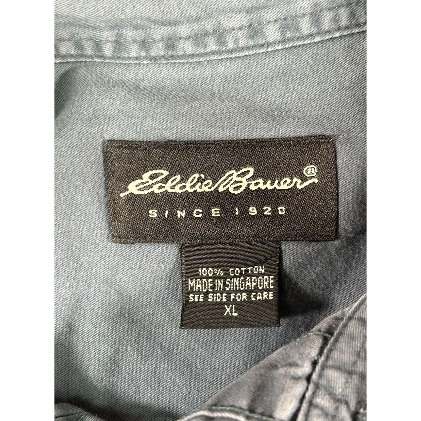 Eddie Bauer VINTAGE Eddie Bauer Shirt Mens XL Button Down Navy Blue Cotton Canvas 90s Classic Pockets Size US XL / EU 56 / 4 - 7 Thumbnail