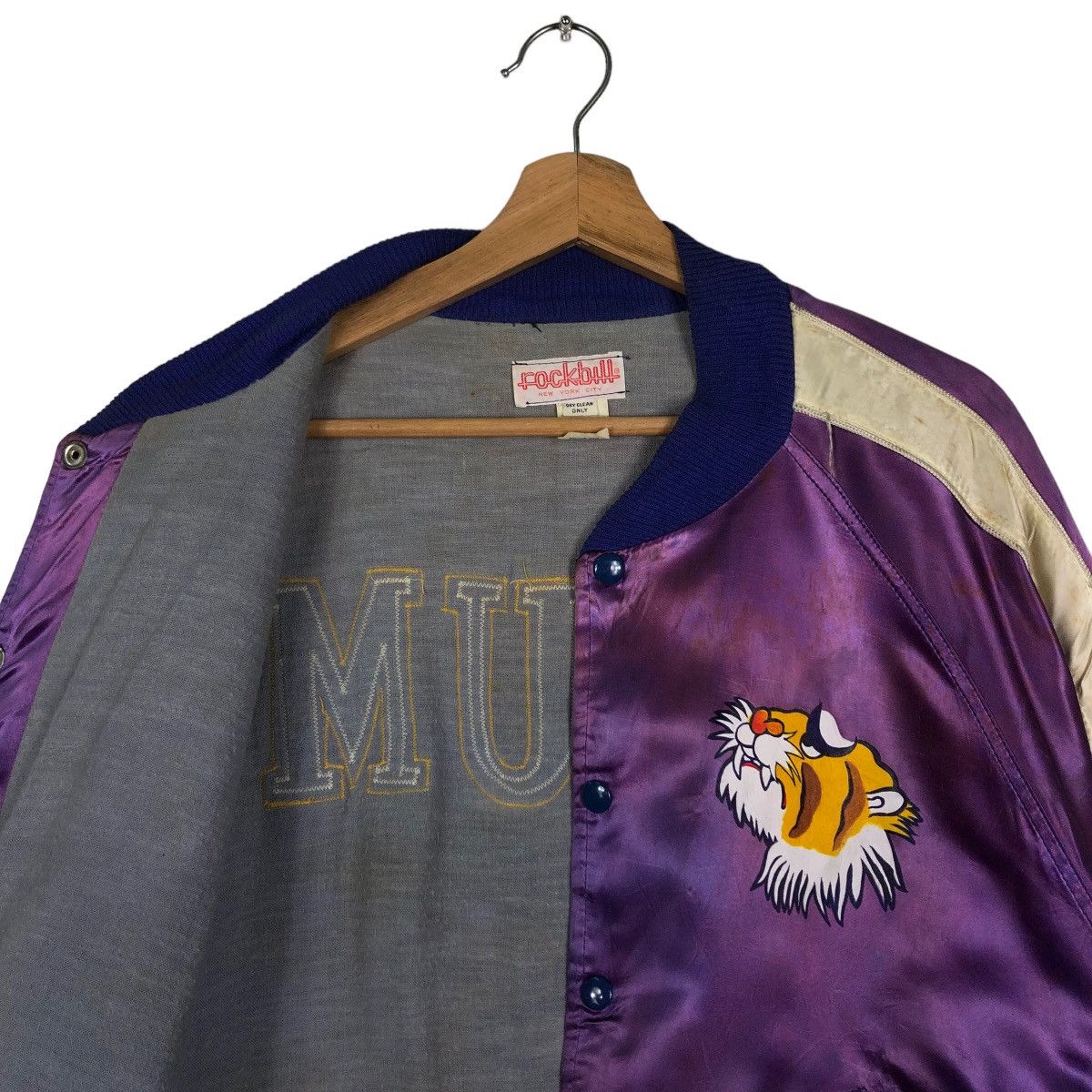 Japanese Brand 🔥90’s Rockbull Sukajan Jacket Satin Big Logo Made in USA Size US L / EU 52-54 / 3 - 10 Thumbnail