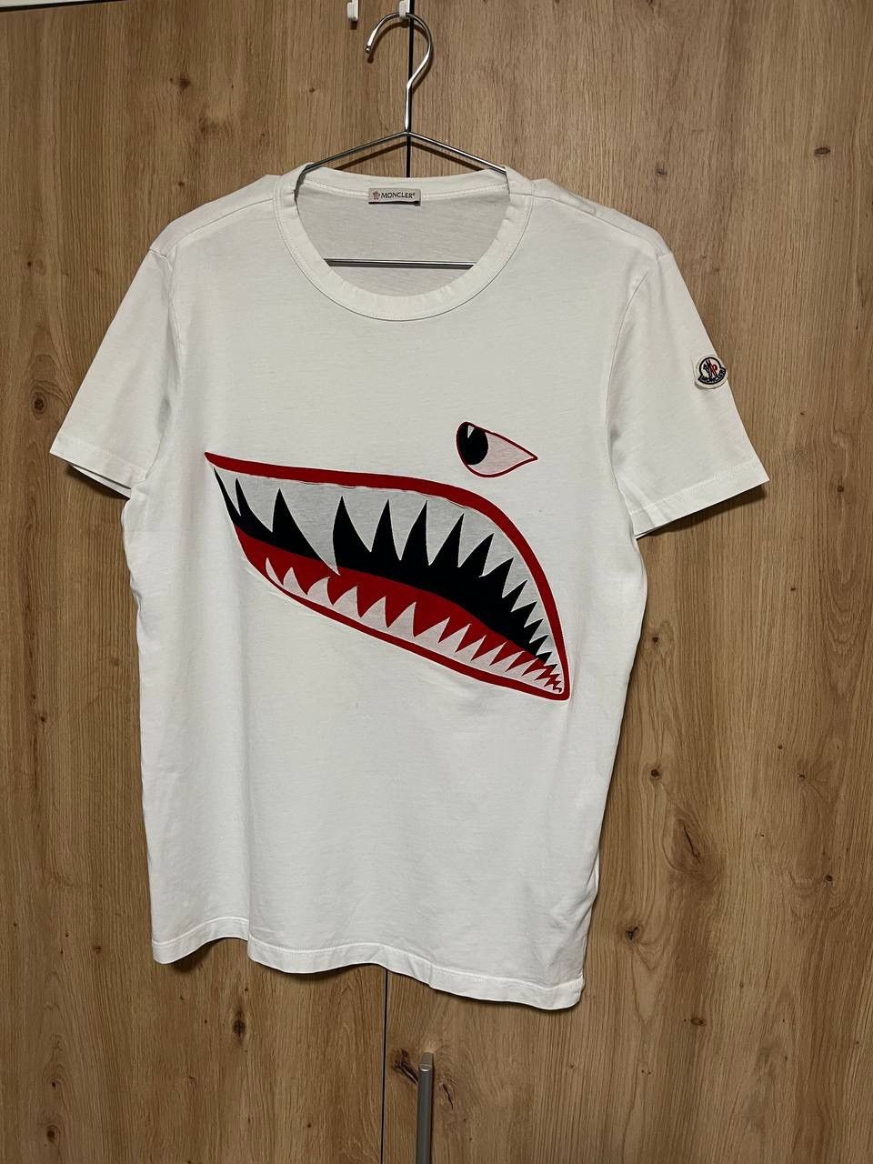 Moncler Moncler Shark Logo T-shirt Size US M / EU 48-50 / 2 - 1 Thumbnail