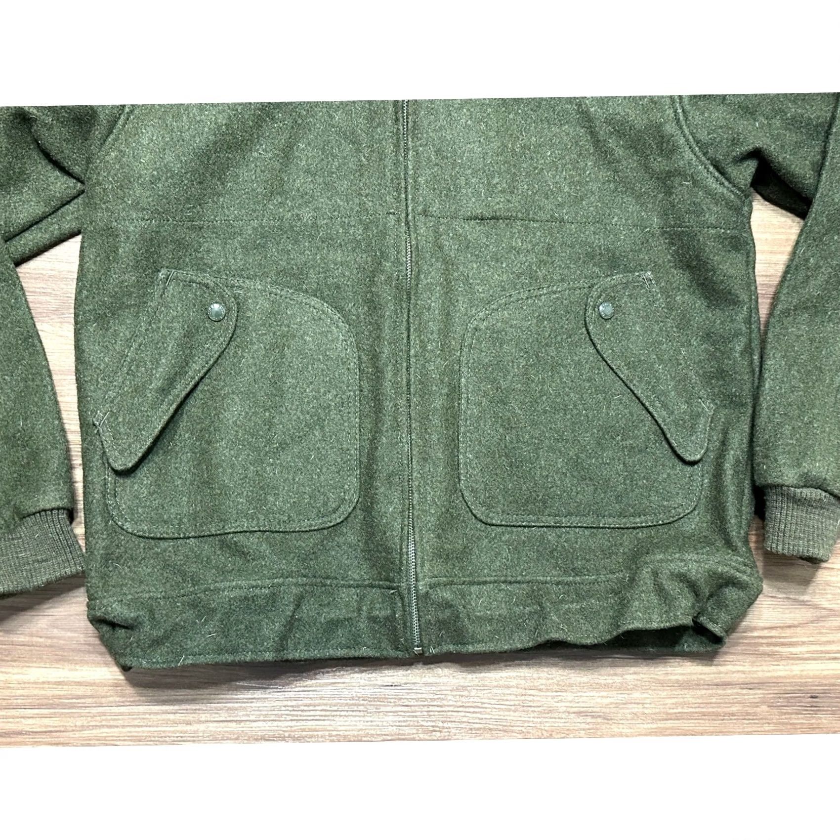 Filson VINTAGE Filson Wool Mackinaw Bomber Jacket Green USB Assembled USA Sz L Jacket Size US L / EU 52-54 / 3 - 2 Thumbnail