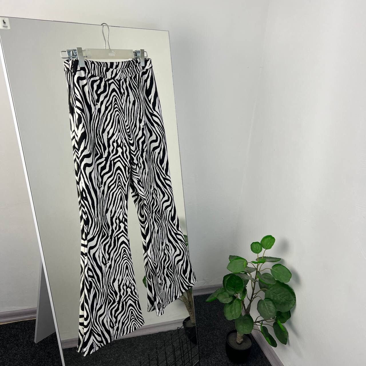 Japanese Brand Y2K Flere Pants Zebra Pants Size 28" / US 6 / IT 42 - 1 Thumbnail