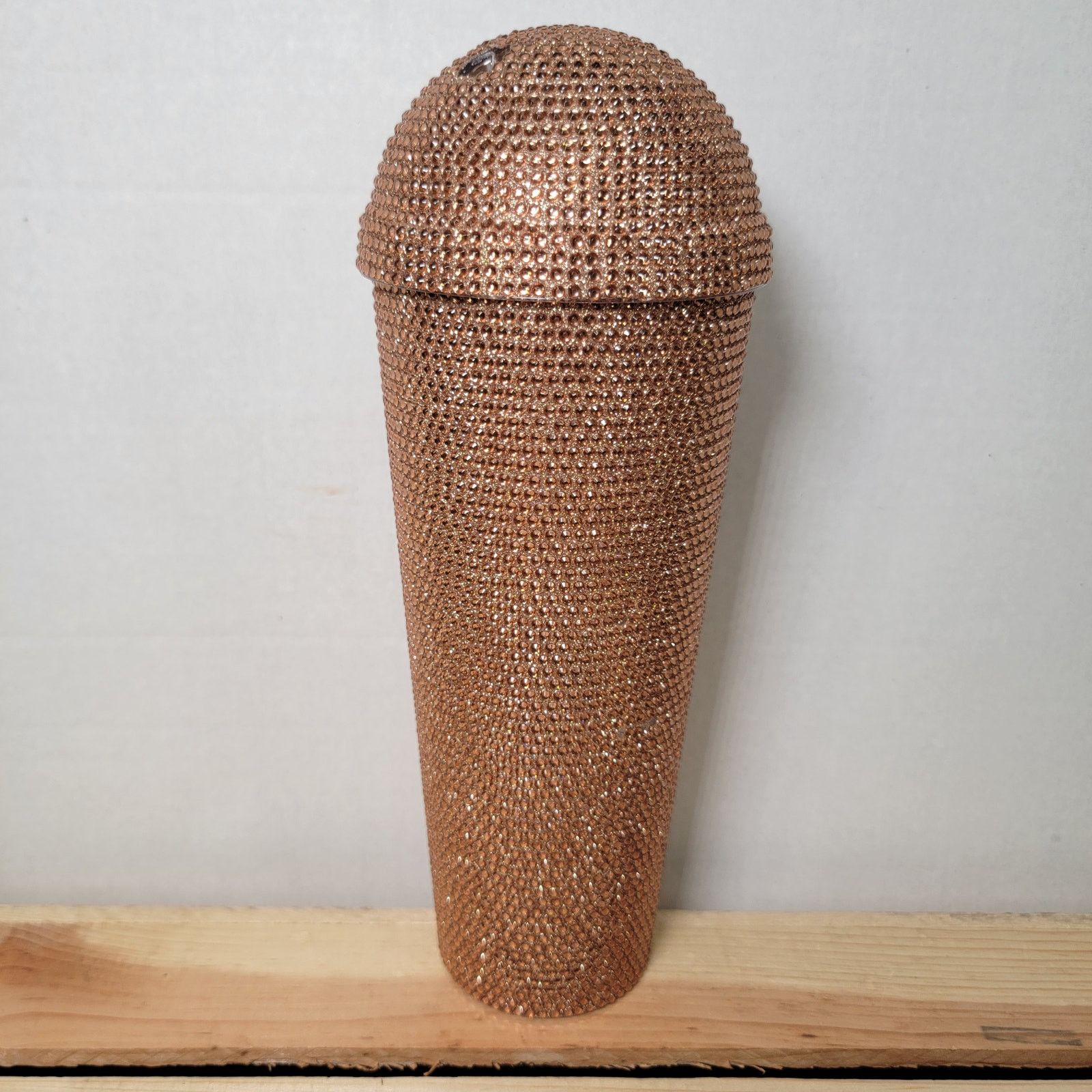 Jennifer Lopez RARE JLO Beauty Gold Bling Tumbler w/ Dome Lid (NO Straw) Size ONE SIZE - 2 Thumbnail