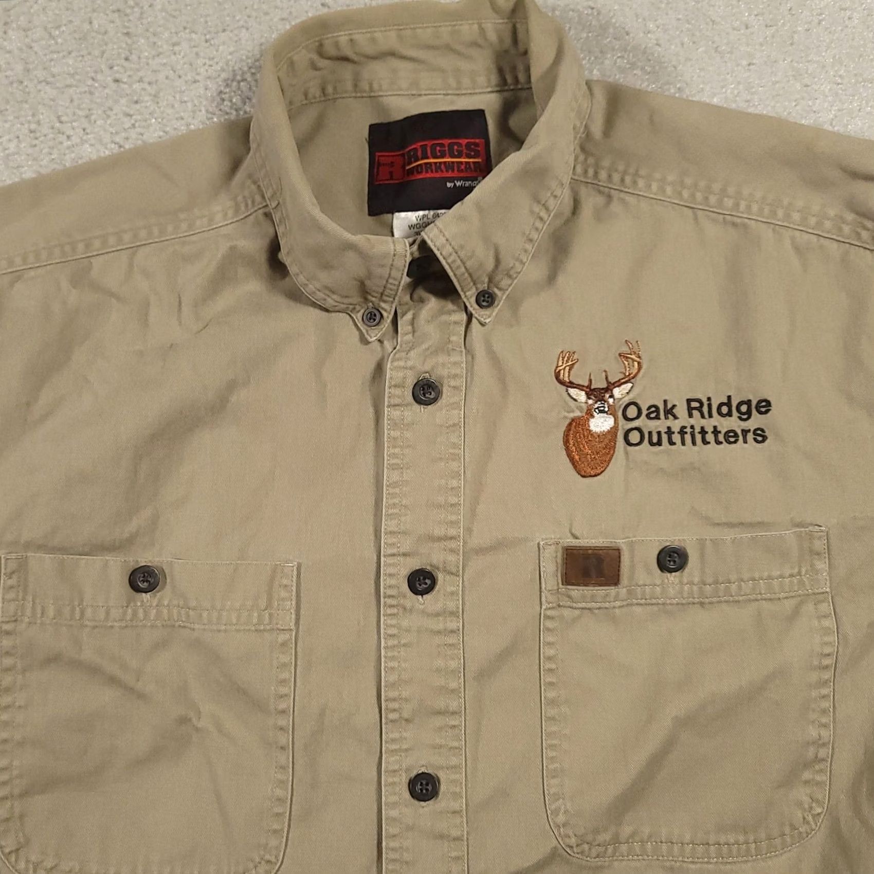 Wrangler Riggs Workwear Shirt Mens XL Khaki Button Down Oak Ridge Outfitters Logo Cotton Shirt Mens XL Beige/Khaki 3W501.KH Size US XL / EU 56 / 4 - 2 Thumbnail