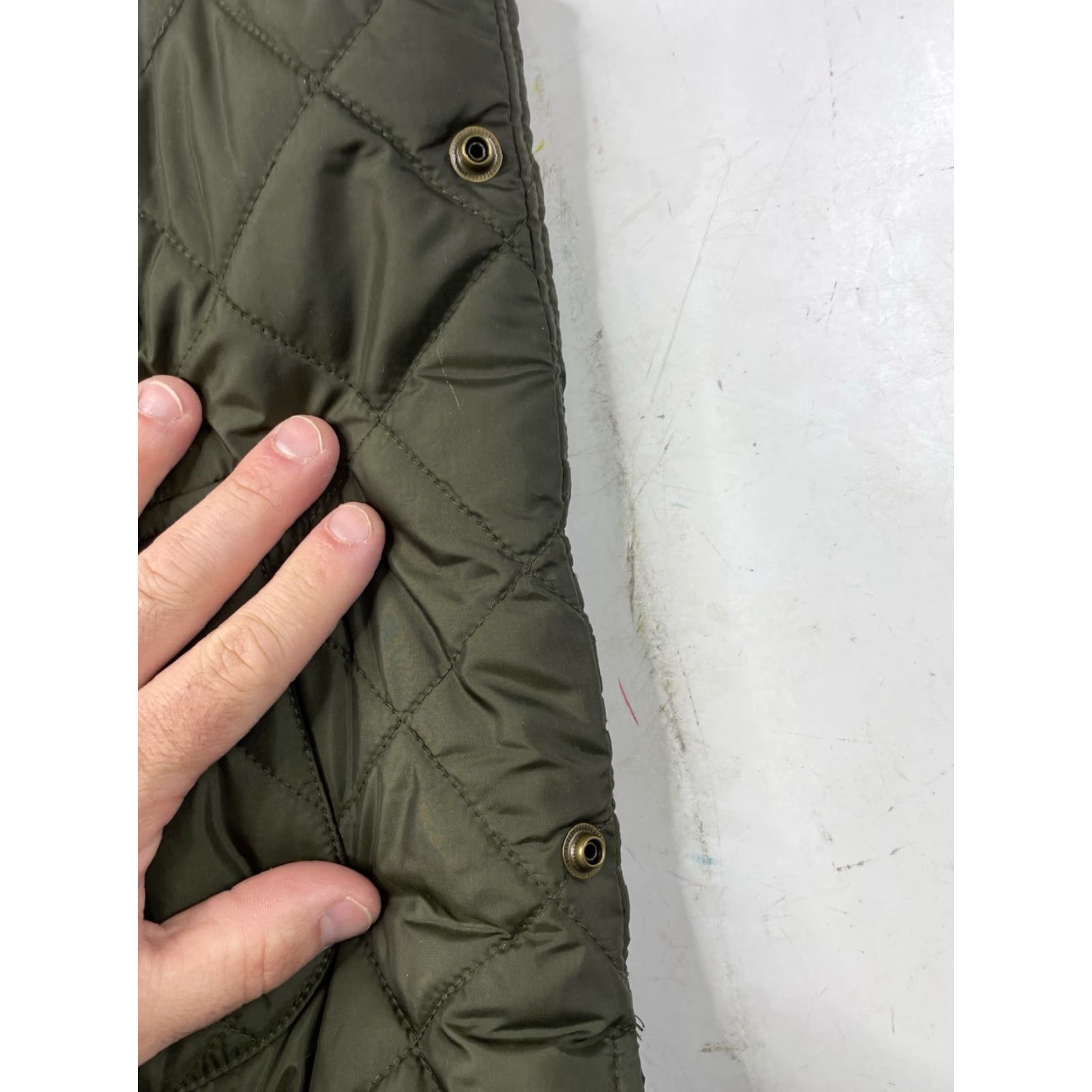 Ralph Lauren VINTAGE Ralph Lauren Polo Vest Quilted Olive Green Stand-Up Collar Short Length Snaps Size 46 Men Quilted Vest 90s Preppy Classic Size US XXL / EU 58 / 5 - 3 Thumbnail