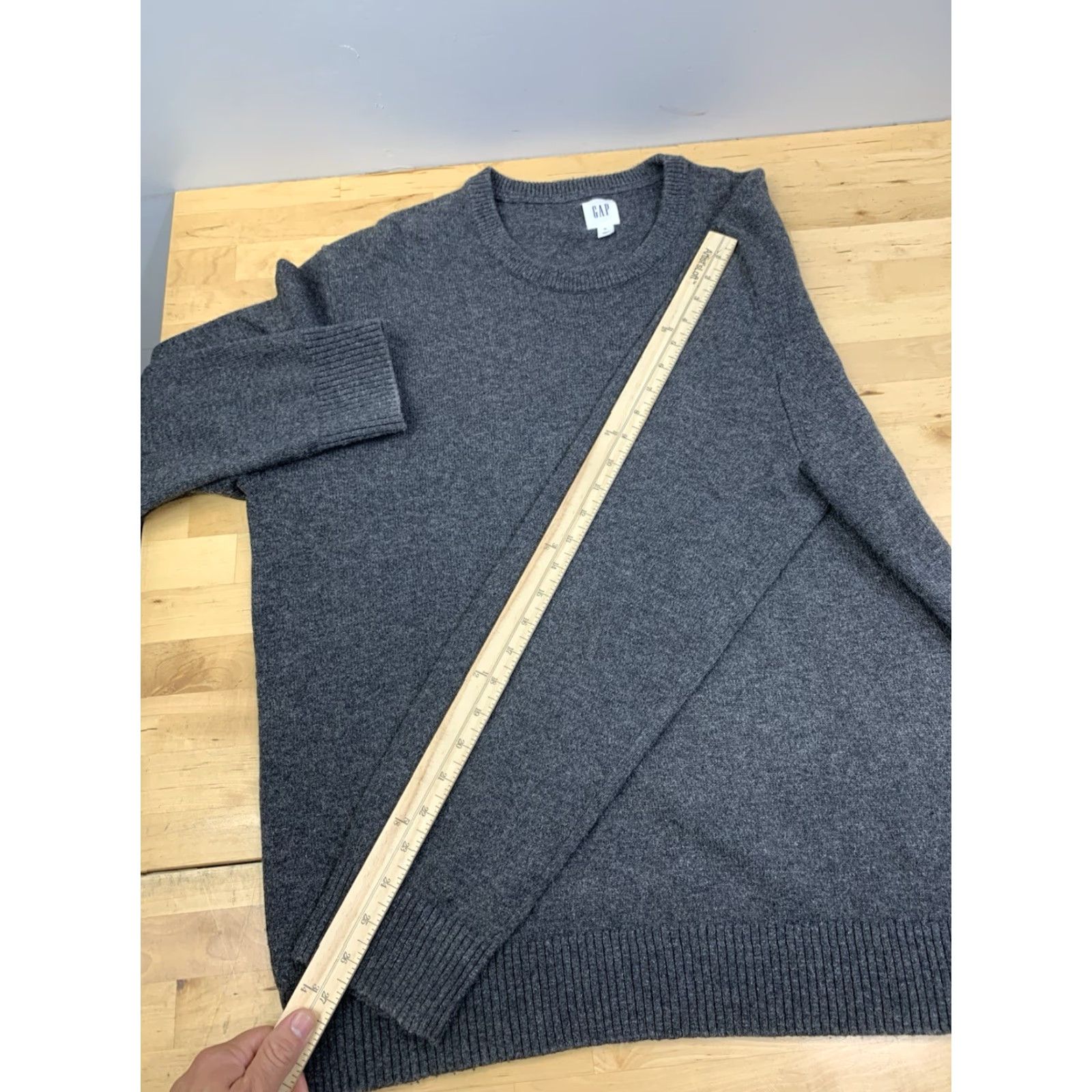 Gap Gap Sweatshirt Mens XL Crew Neck Charcoal Gray Wool Blend Casual Pullover 11353 Size US XL / EU 56 / 4 - 7 Thumbnail