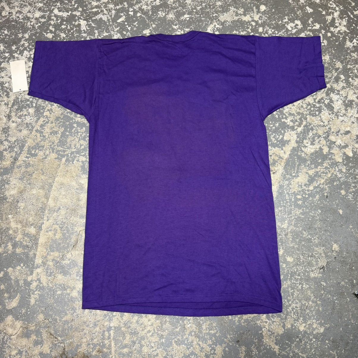 NBA Vintage Los Angeles Lakers Purple Champion NBA Purple Tshirt Size US L / EU 52-54 / 3 - 9 Thumbnail
