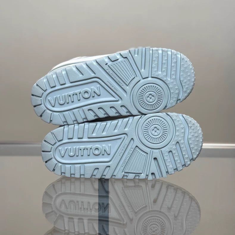 Louis Vuitton Trainer Maxi Grey Fat Ding shoes