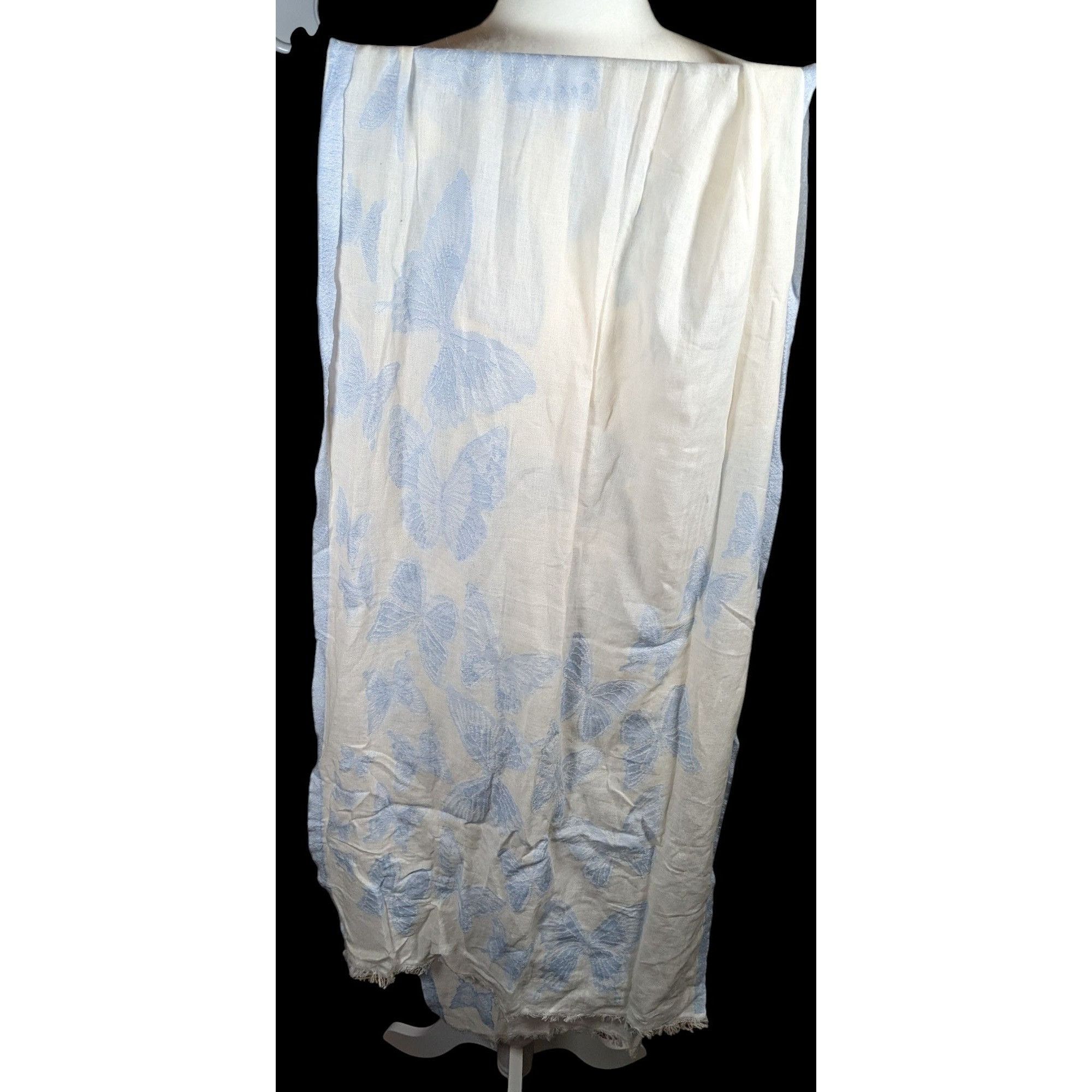 Other Pam's Pashminas & Exotic Scarves Fairycore Blue And White Bu Size ONE SIZE - 1 Thumbnail