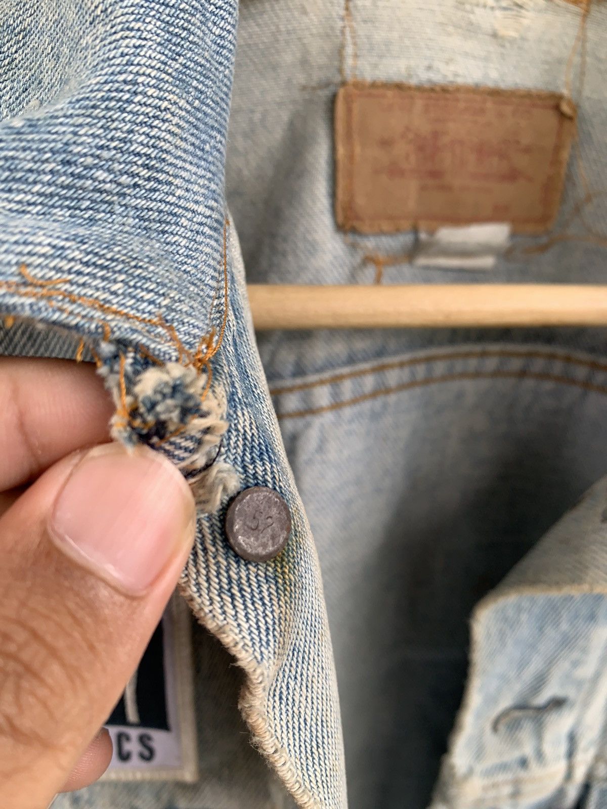 Levi's VINTAGE LEVIS JACKET MARILYNMANSON PATCHES DEAD TO THE WORLD Size US M / EU 48-50 / 2 - 10 Thumbnail