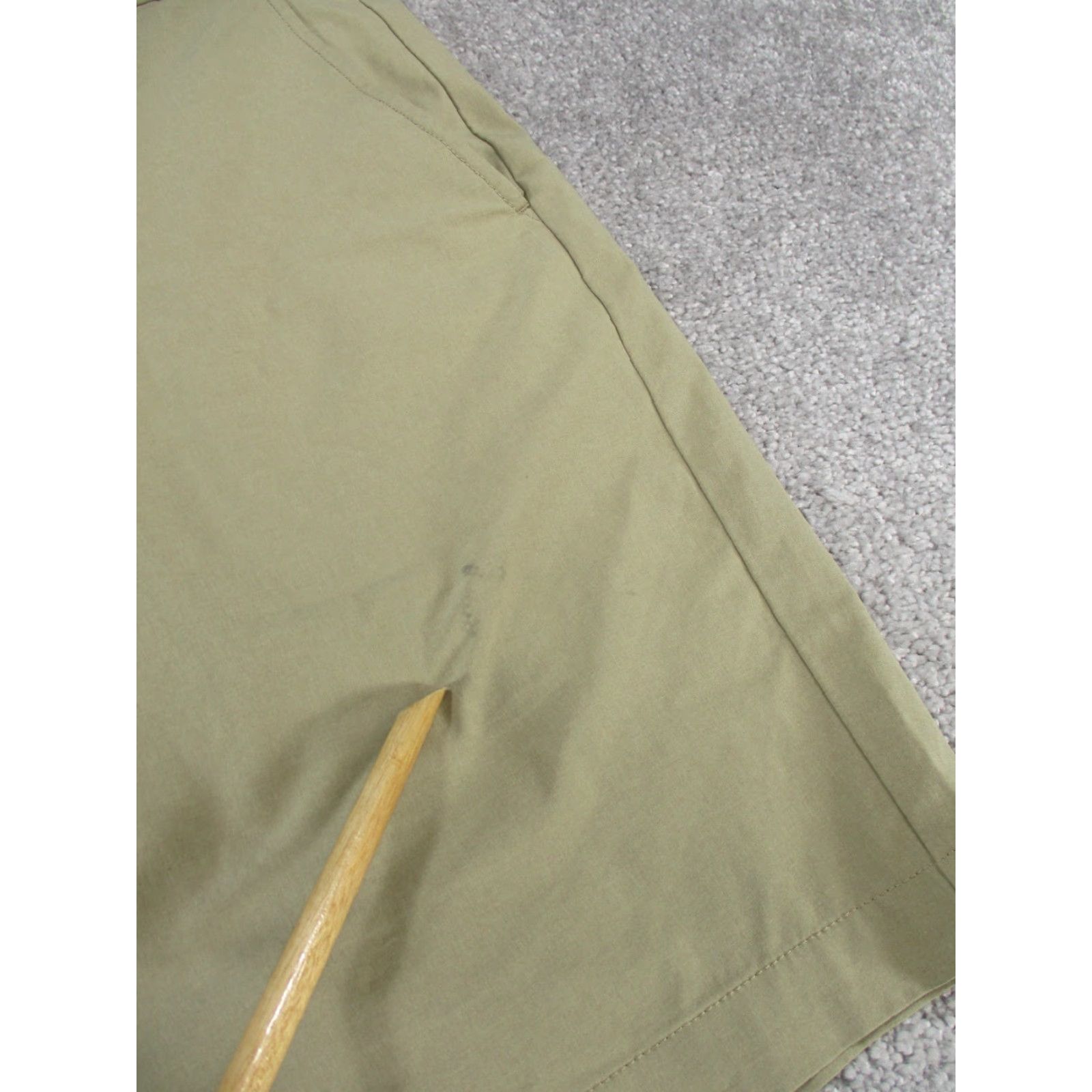 Vineyard Vines VINEYARD VINES Breaker Shorts Mens 40 Beige Lightweight Performance Chino Size US 40 / EU 56 - 2 Thumbnail