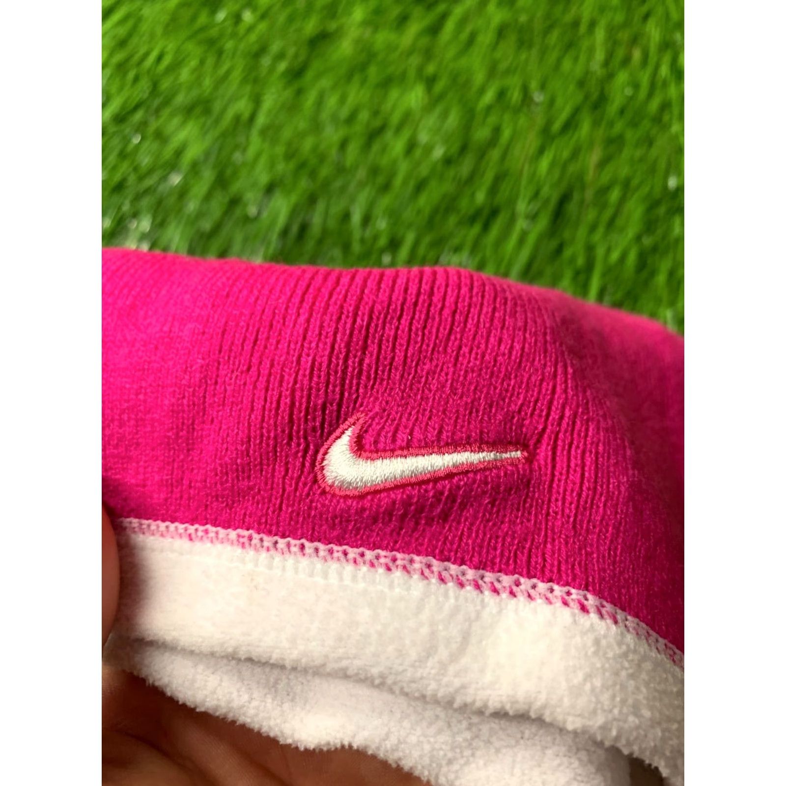 Nike Nike Hat One Size Pink and White Double Sided 2017 Women Casual Winter Warm Only Size Vintage No N/A Size ONE SIZE - 2 Thumbnail