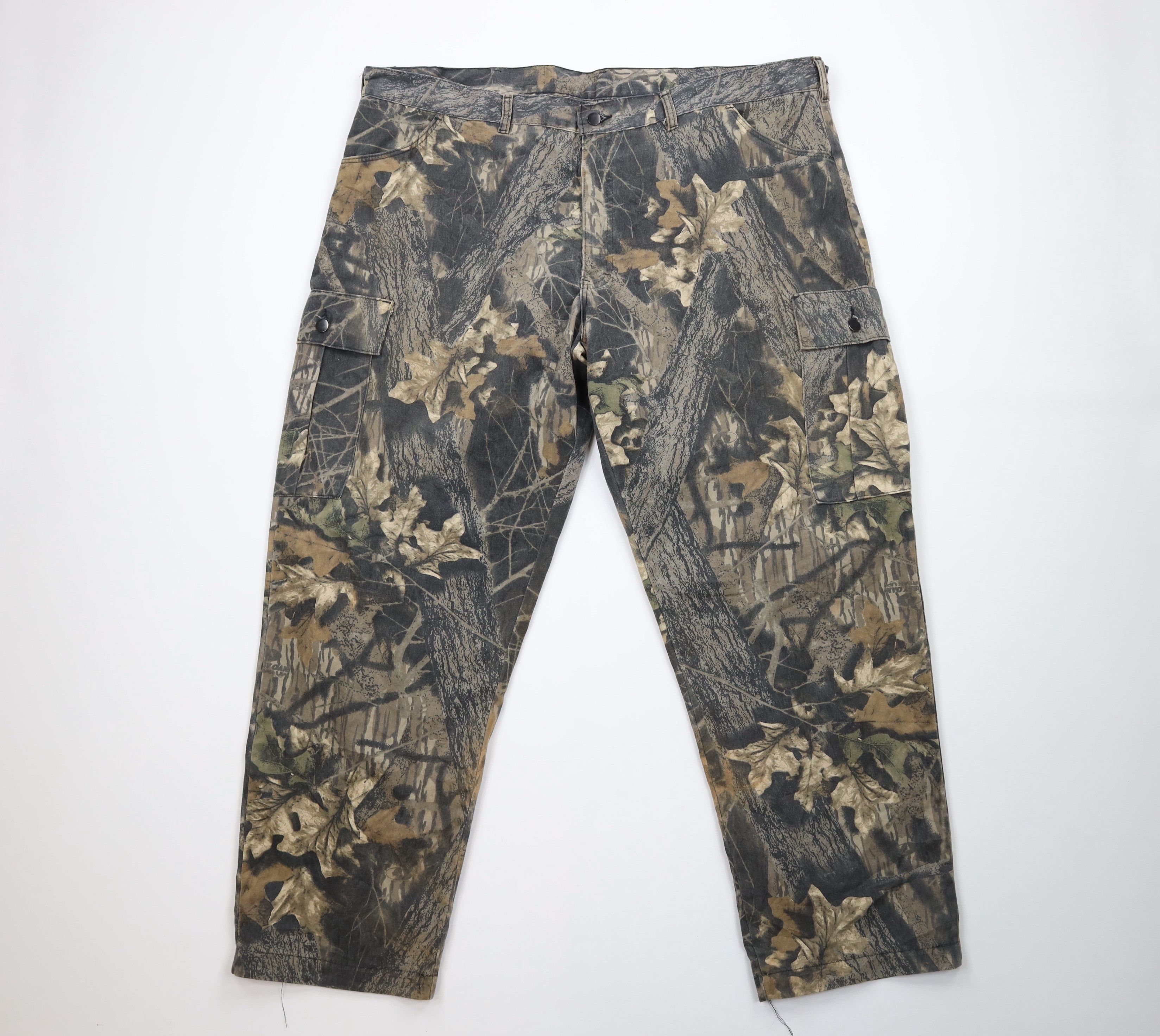Vintage Vintage 90s Streetwear Camouflage Wide Leg Cargo Pants USA Size US 40 / EU 56 - 1 Thumbnail