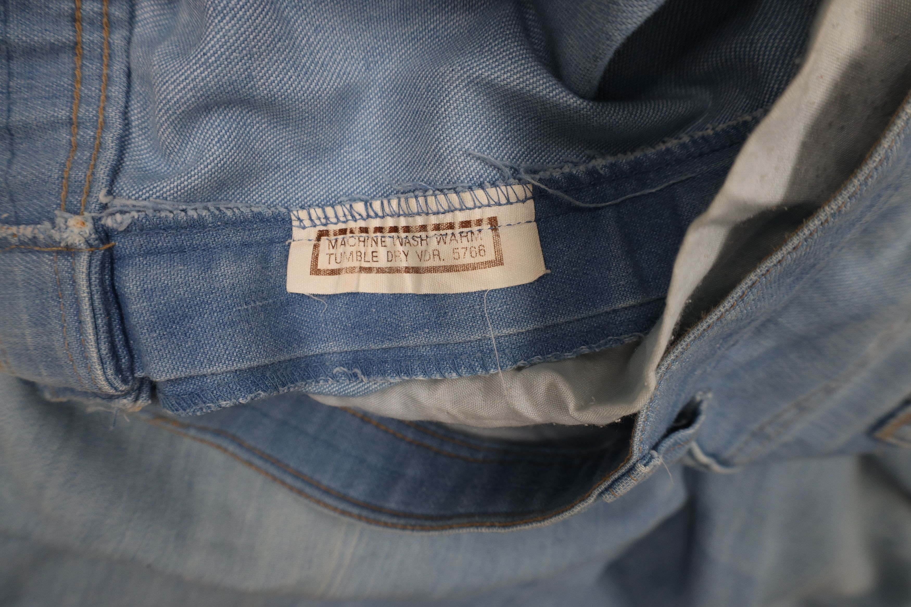 Vintage Vintage 70s Streetwear Wide Leg Bell Bottom Denim Jeans USA Size US 32 / EU 48 - 10 Thumbnail