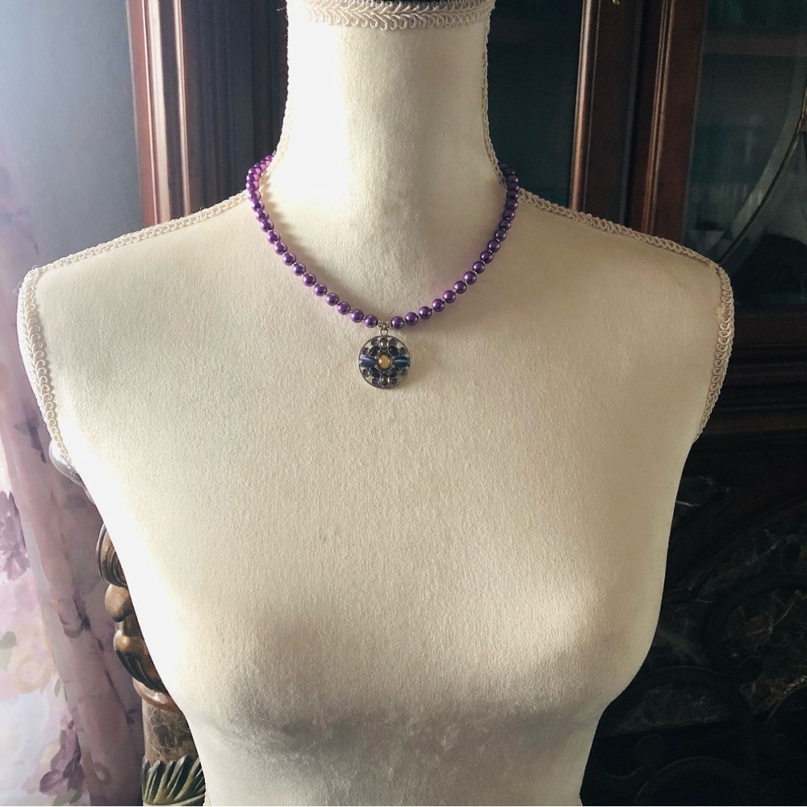 Handmade Handcrafted repurpose stone pendant Pearl necklace Size ONE SIZE - 5 Thumbnail