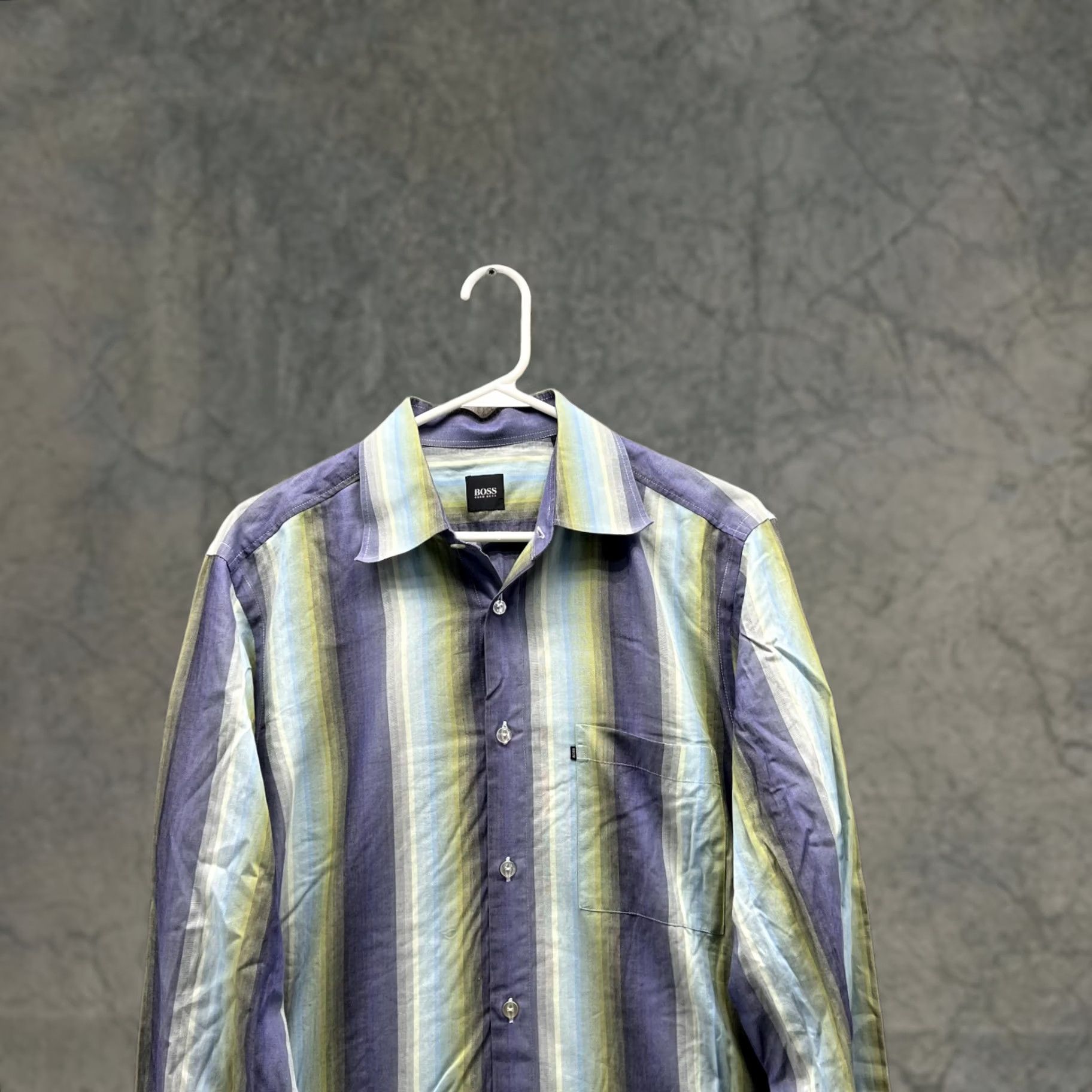 Hugo Boss VINTAGE Hugo Boss Shirt Men Medium Adult Blue Striped Button-Down Casual Formal Workwear 42 in Cotton Long Sleeve Regular Mens Size US M / EU 48-50 / 2 - 1 Thumbnail