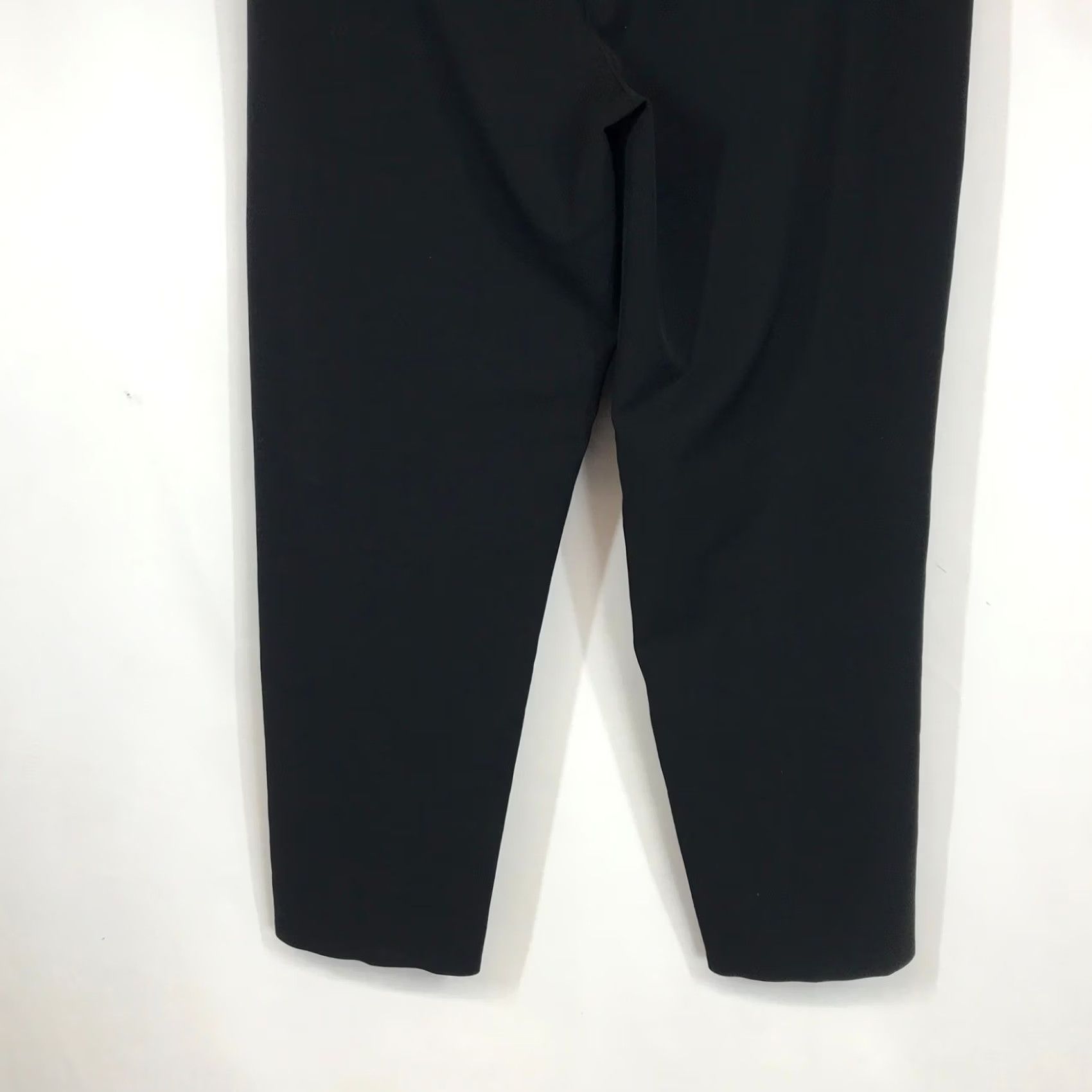 Athleta Athleta Black Tapered Ankle Pants Womens Size 12 Stretch Pull On Trouser Size 34" / US 12 / IT 48 - 6 Thumbnail