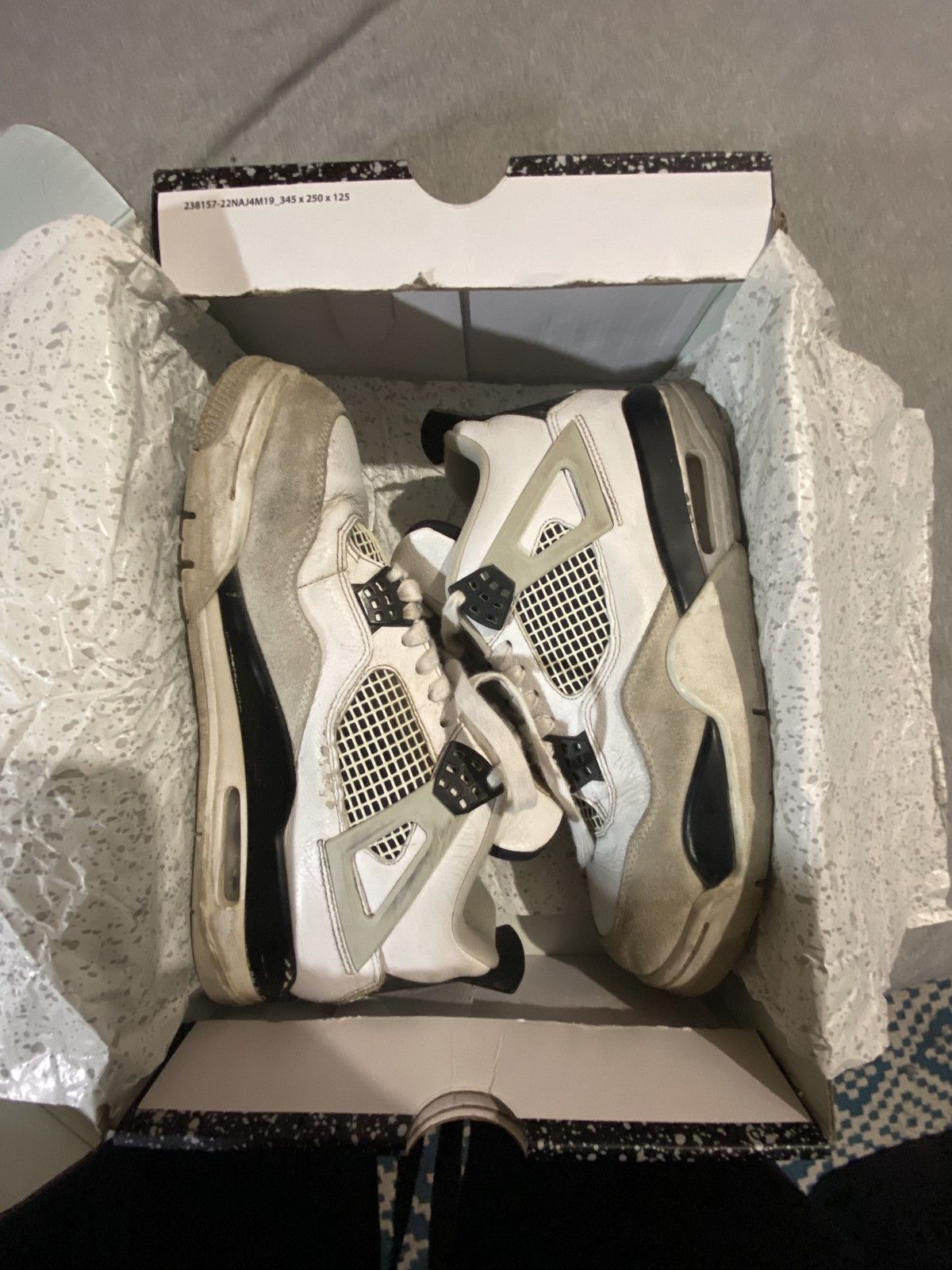 Jordan Brand × Nike AIR JORDAN 4 RETRO MILITARY BLACK Size US 10 / EU 43 - 2 Thumbnail