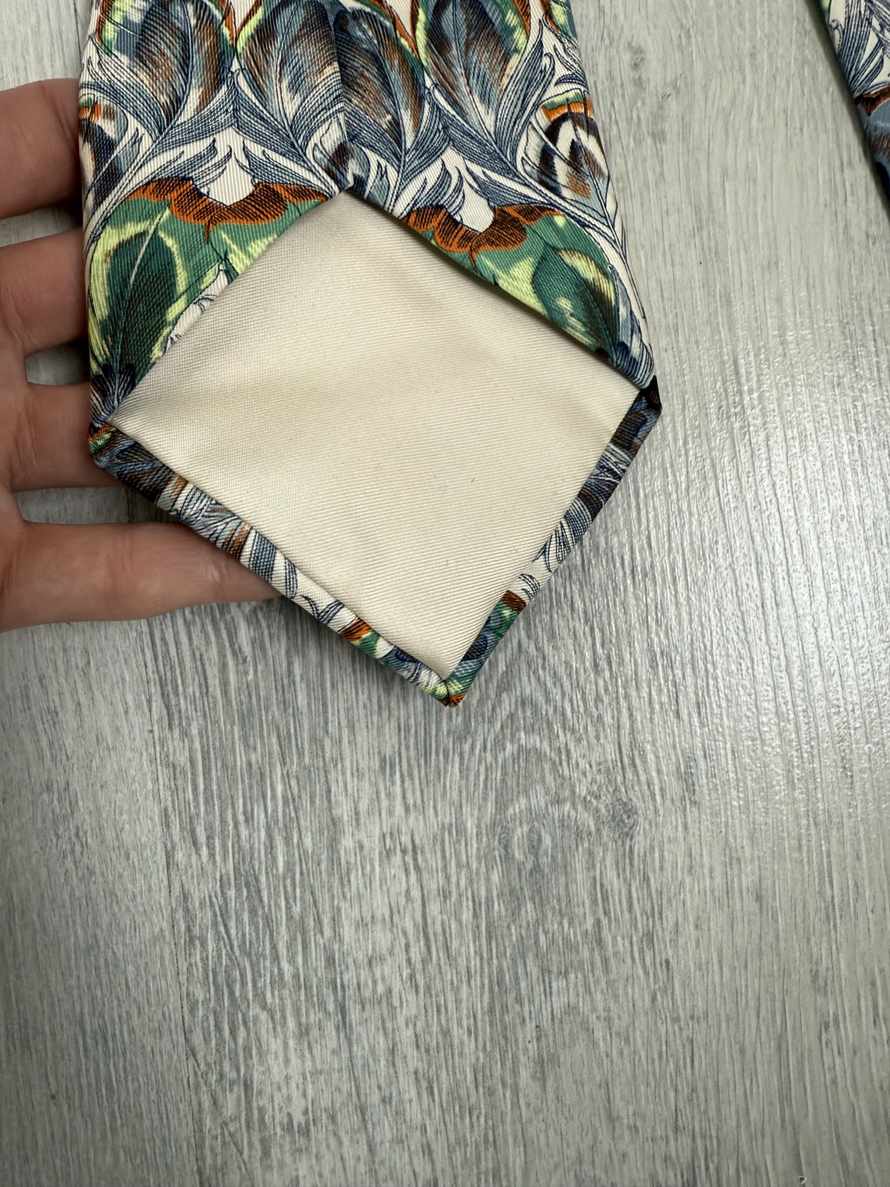 Hermes Vintage Hermes peacock feathers silk tie Size ONE SIZE - 6 Thumbnail