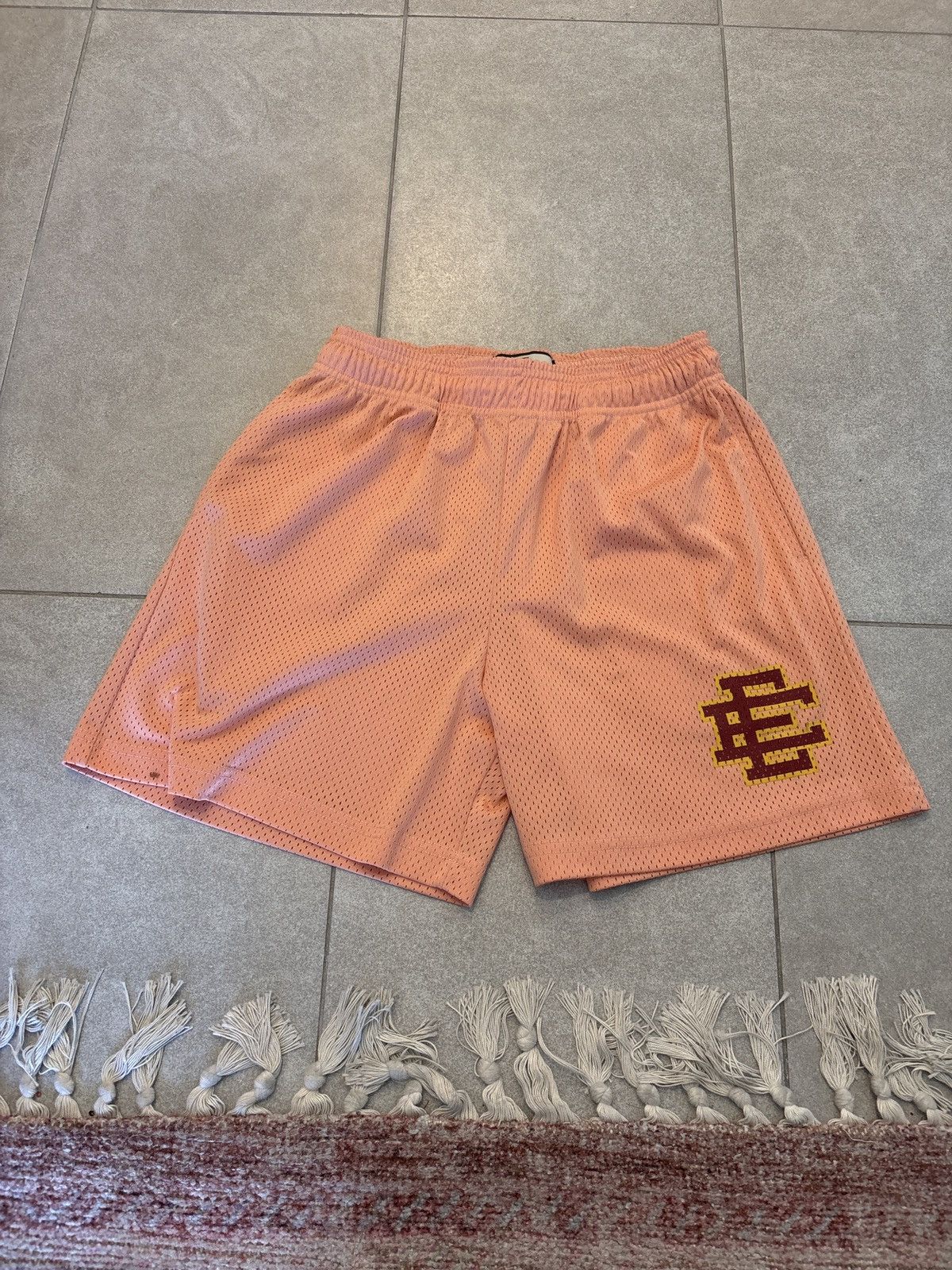 Eric Emanuel Eric Emanuel Shorts Peach 4" Inseam Size US 30 / EU 46 - 1 Thumbnail