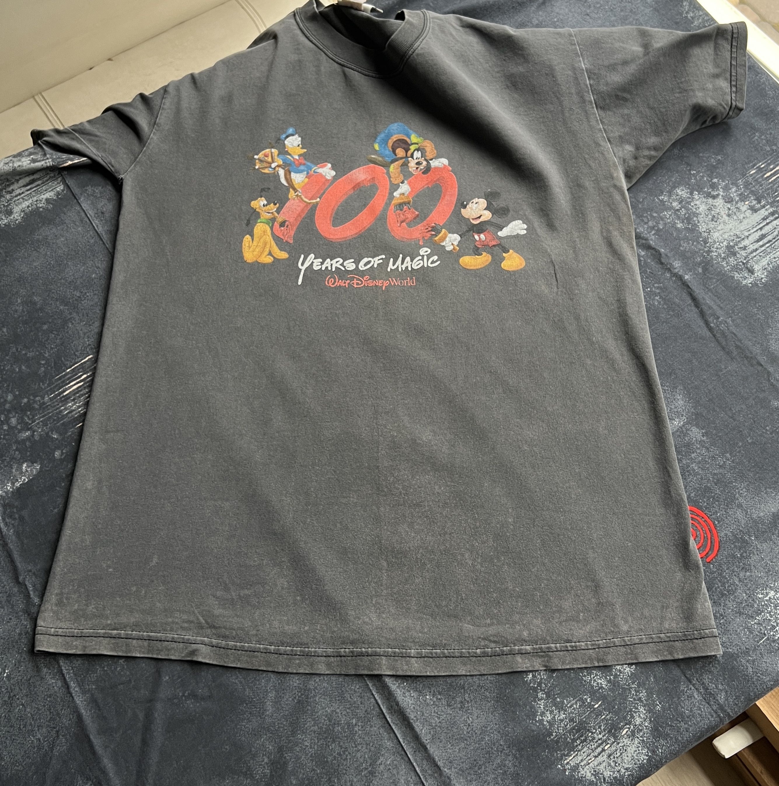 Cartoon Network Vintage 90s Walt Disney Worlds Cartoons Disneyland T-shirt Size US M / EU 48-50 / 2 - 10 Thumbnail