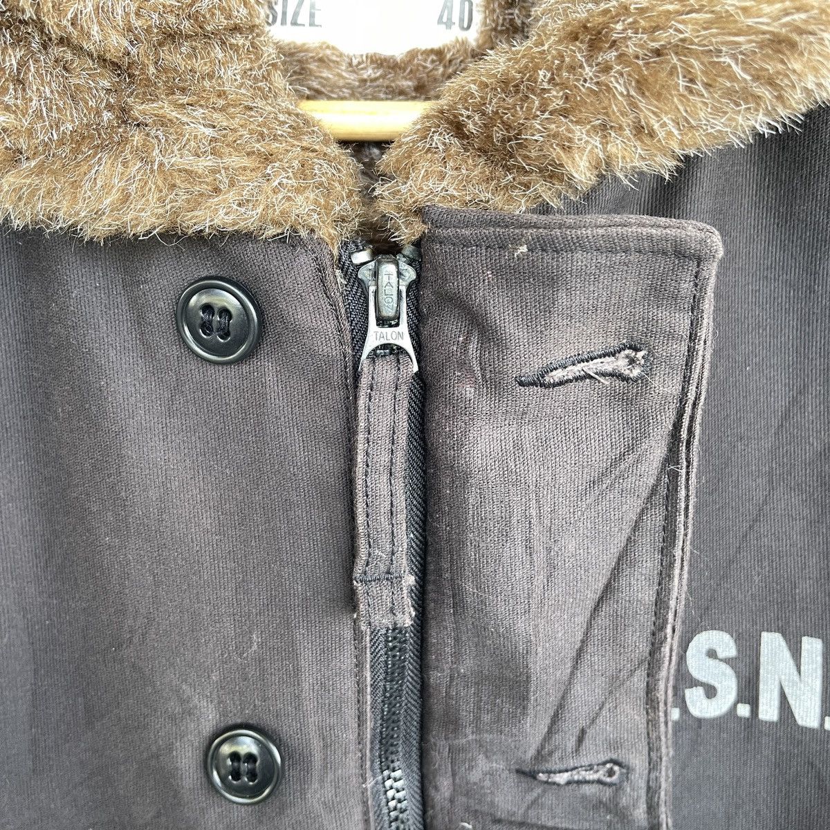 Buzz Rickson's Vintage U.S.N. N-1 Deck Jacket Navy Seal Brown/Dark Olive Size US L / EU 52-54 / 3 - 6 Thumbnail
