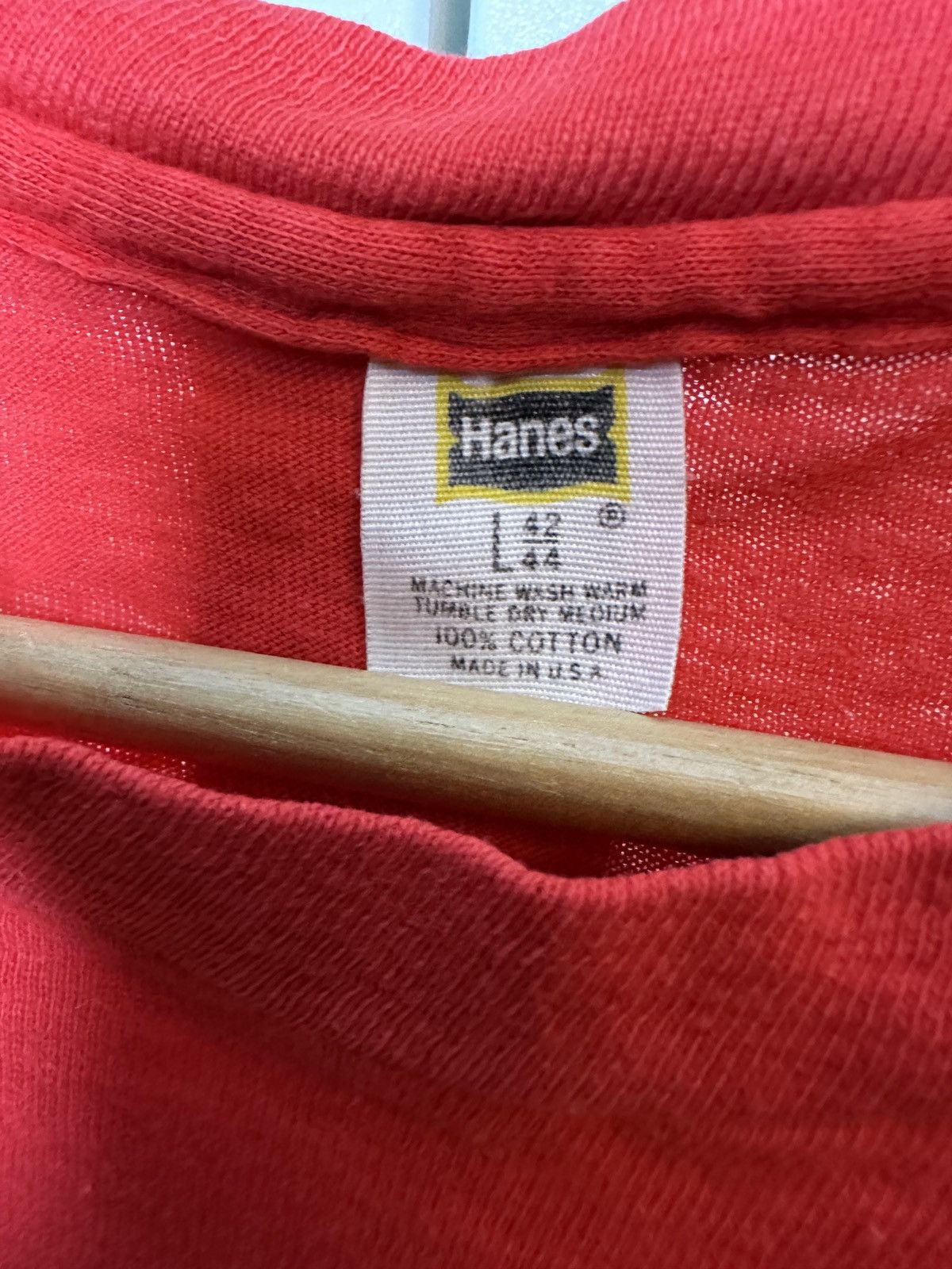 Hanes Vintage hanes 70s/80s basic red tee Size US M / EU 48-50 / 2 - 4 Thumbnail