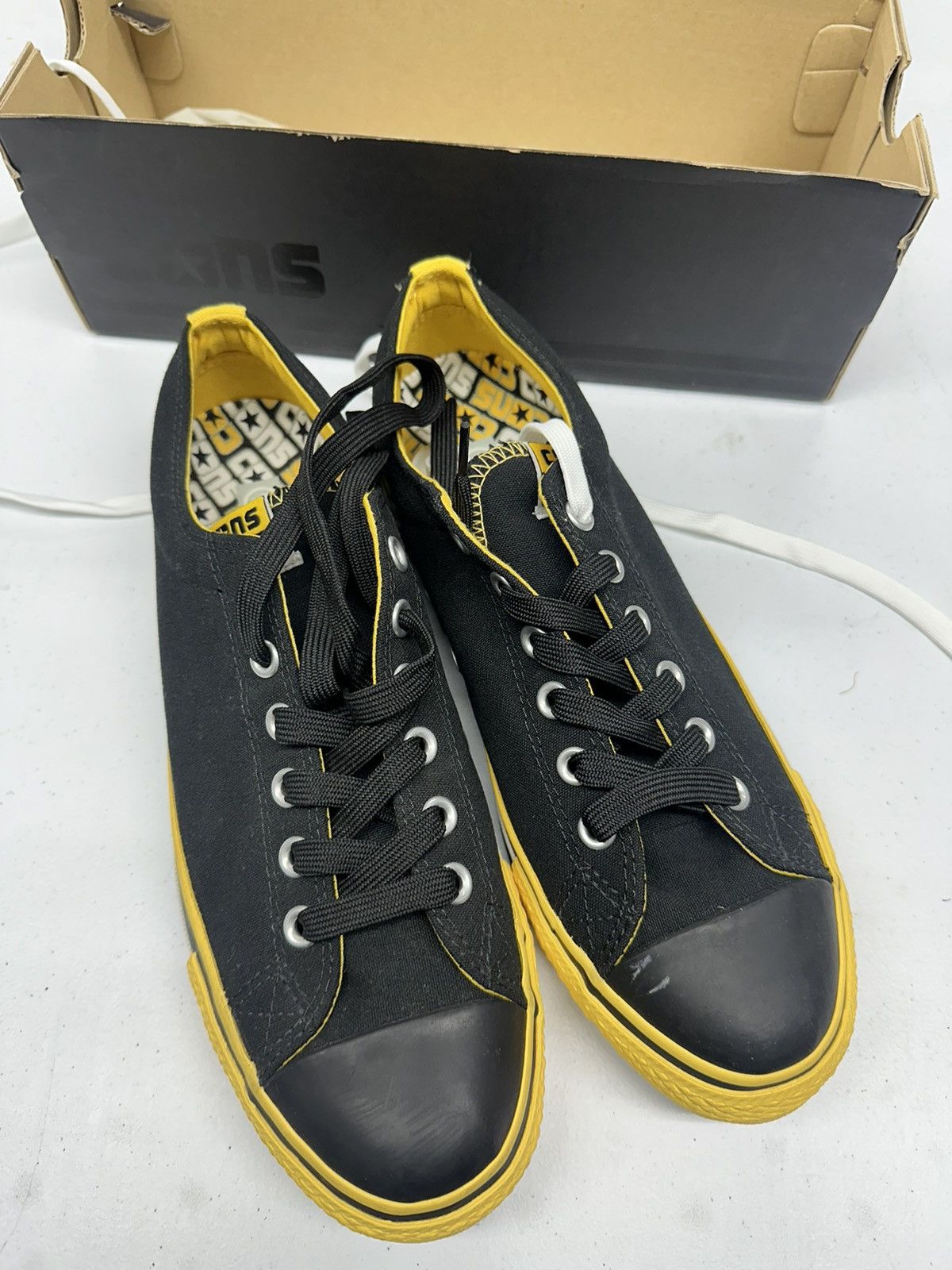 Converse Converse CTS OX black/yellow size 9 Size US 9 / EU 42 - 1 Thumbnail