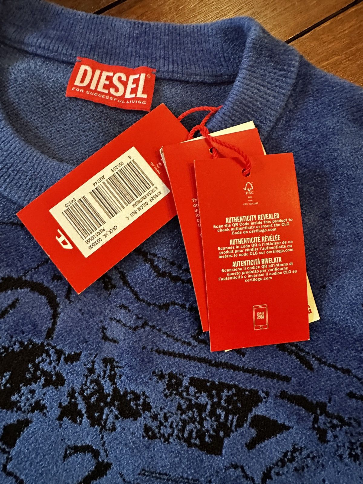 Diesel Diesel K-Tresa blue chenille crewneck Large Men’s Brand New Size US L / EU 52-54 / 3 - 5 Thumbnail