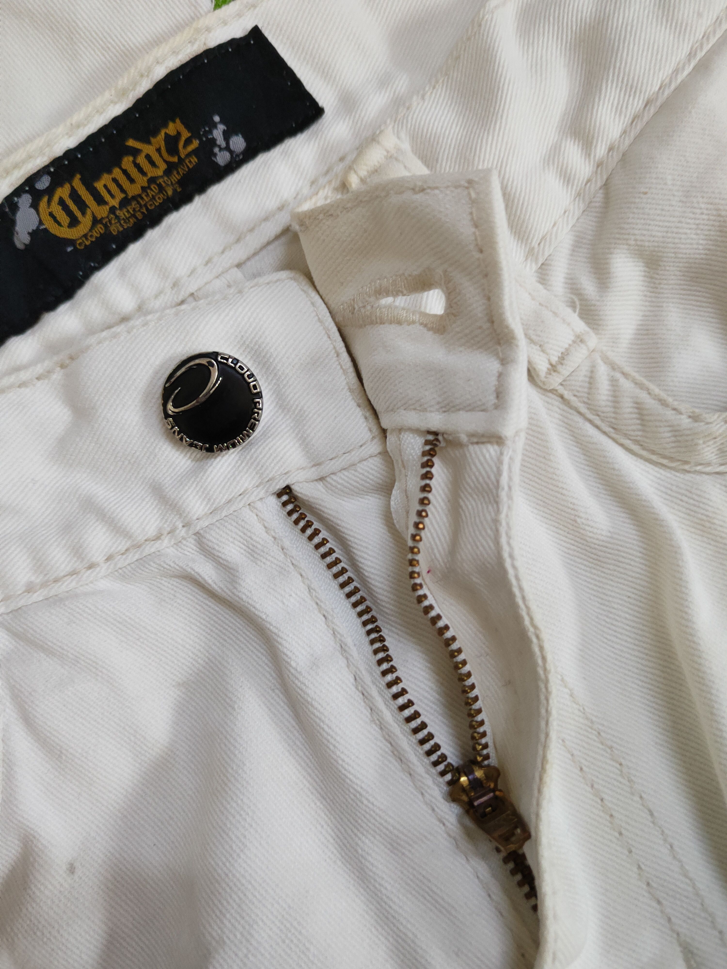 Japanese Brand Cloud 72 White Distressed Ripped Jeans #S2051 Size US 31 - 13 Thumbnail