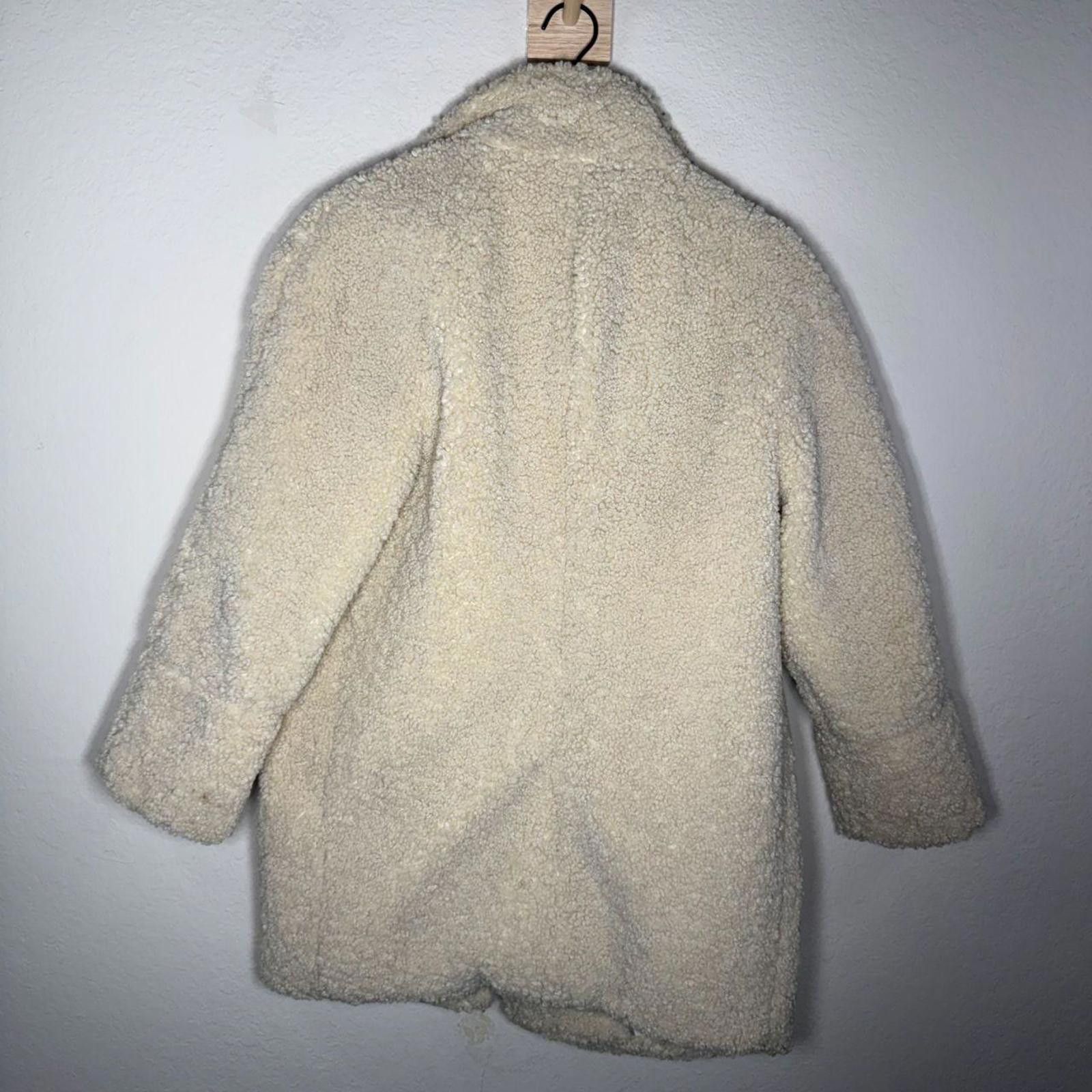 Banana Republic Banana Republic Coat Women's S Cream Sherpa Size S / US 4 / IT 40 - 5 Thumbnail